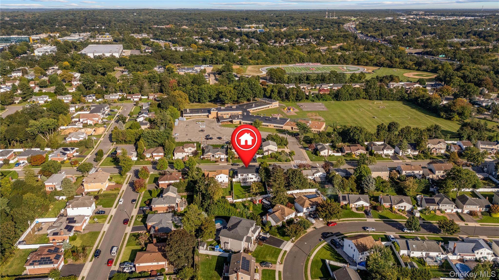 Single Family Melanie Lane  Nassau County, NY 11791, MLS-1056312-50