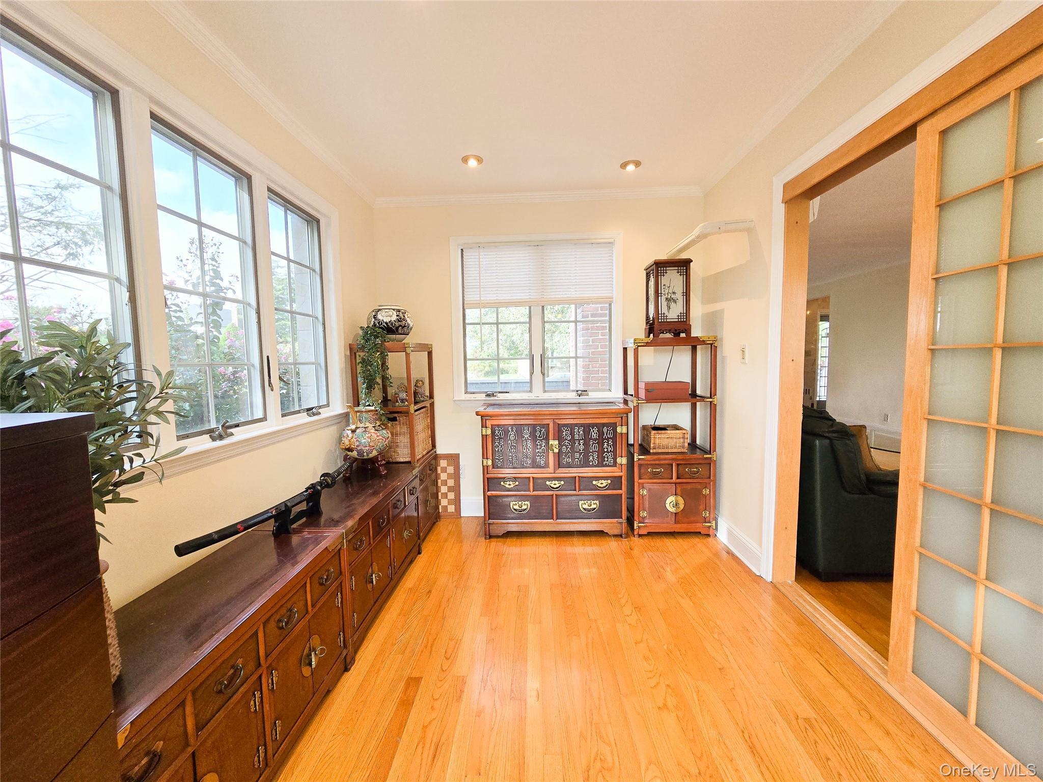 Single Family 215 Street Queens, NY 11364, MLS-1056341-10
