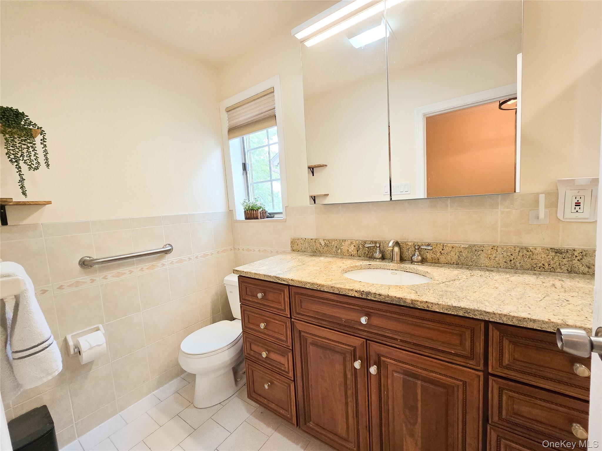 Single Family 215 Street Queens, NY 11364, MLS-1056341-19