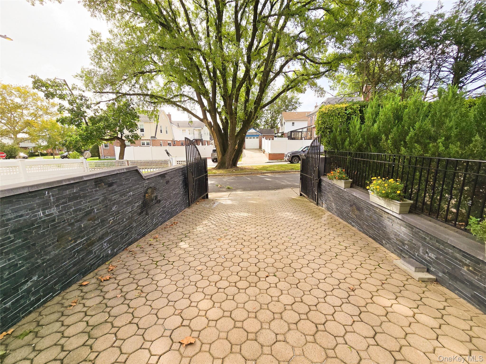 Single Family 215 Street  Queens, NY 11364, MLS-1056341-36