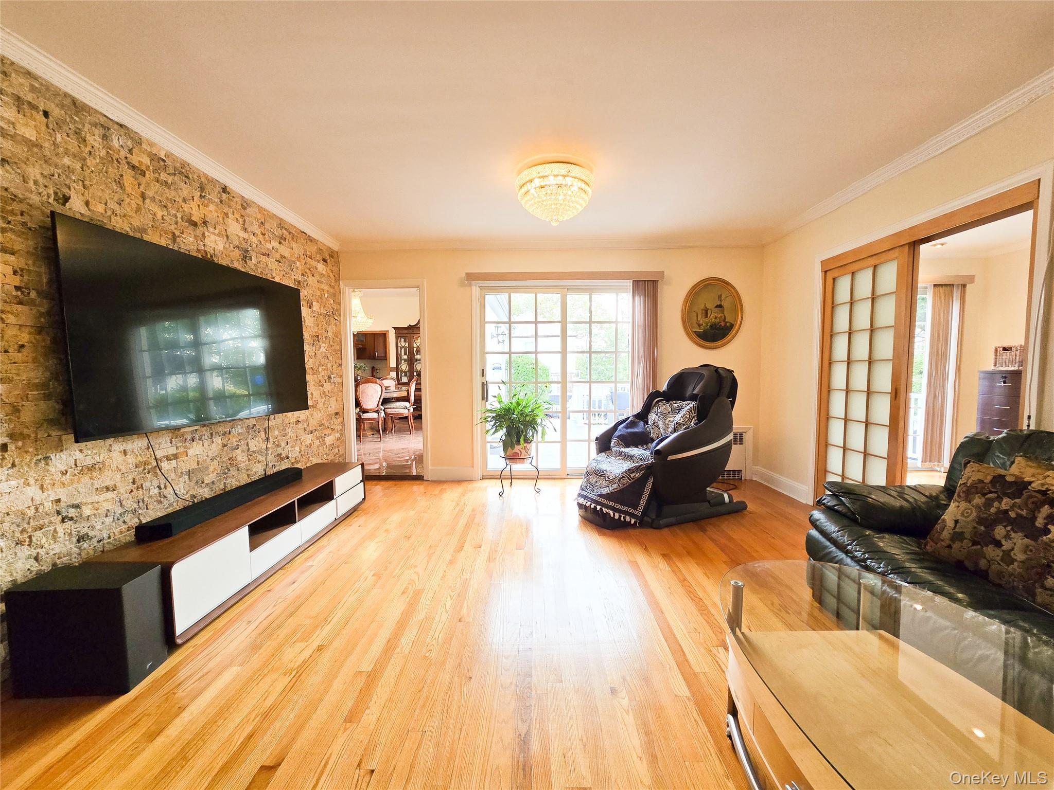 Single Family 215 Street Queens, NY 11364, MLS-1056341-6