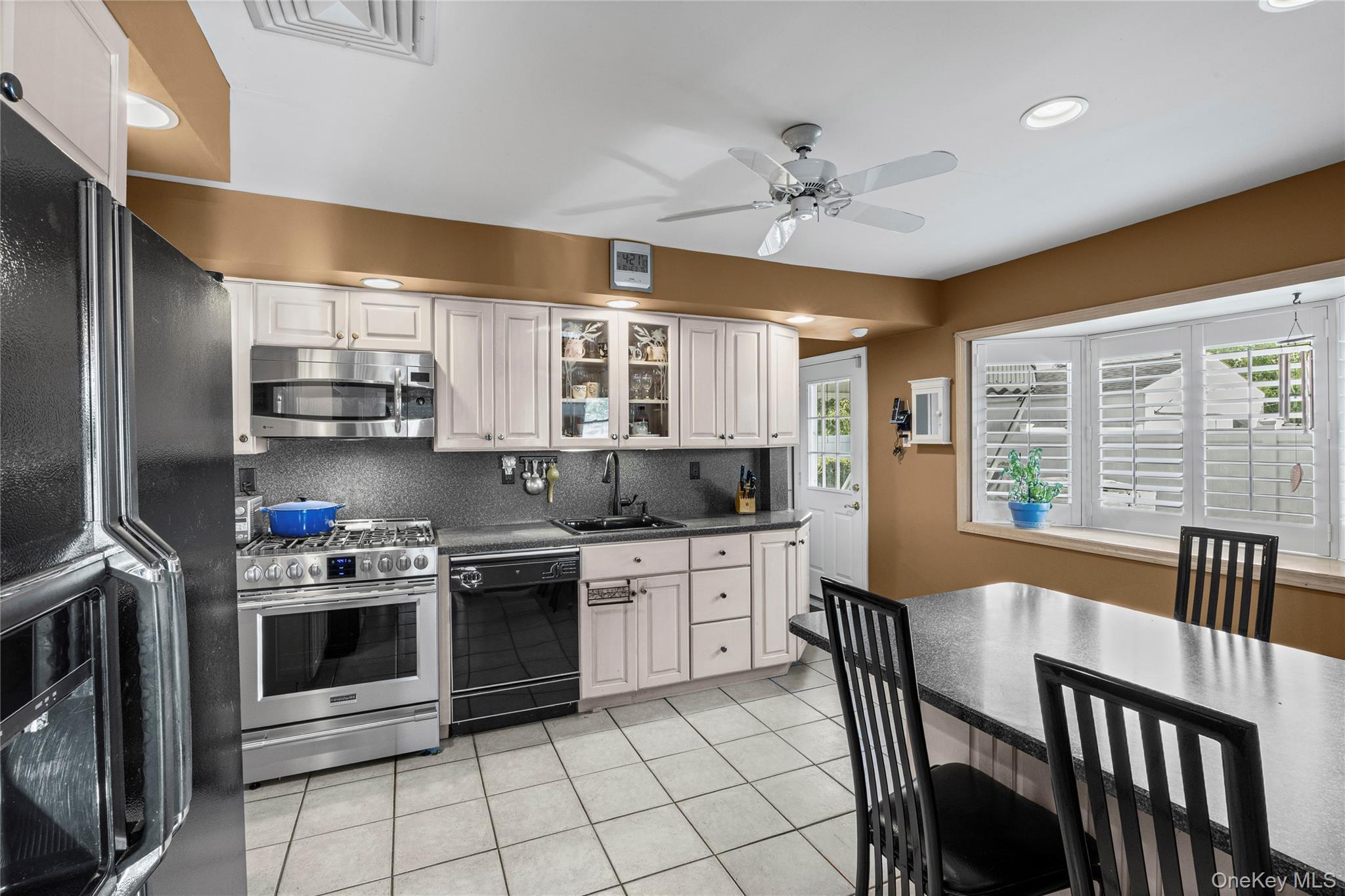 Single Family Elwood Road Suffolk County, NY 11731, MLS-1056342-3