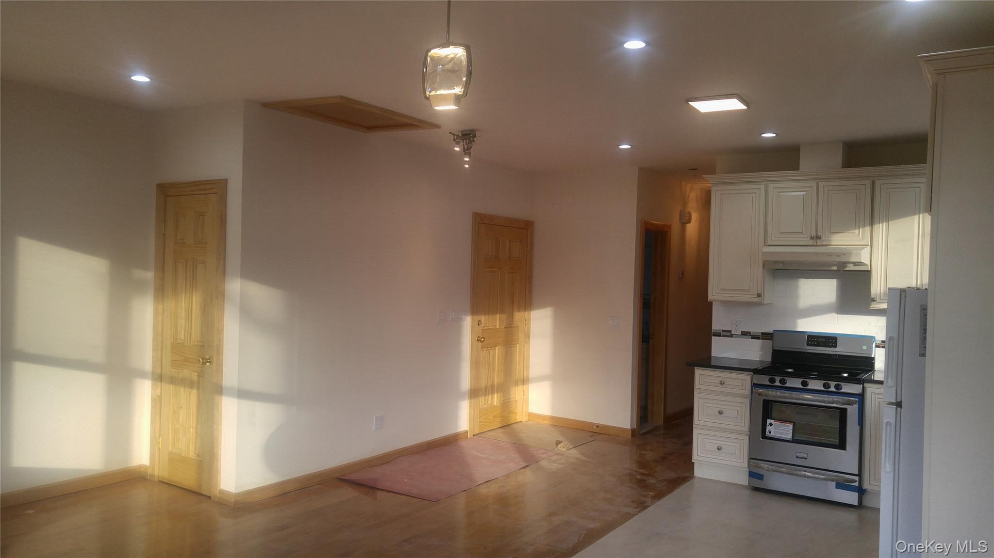Single Family 120 Street Queens, NY 11356, MLS-1056350-21