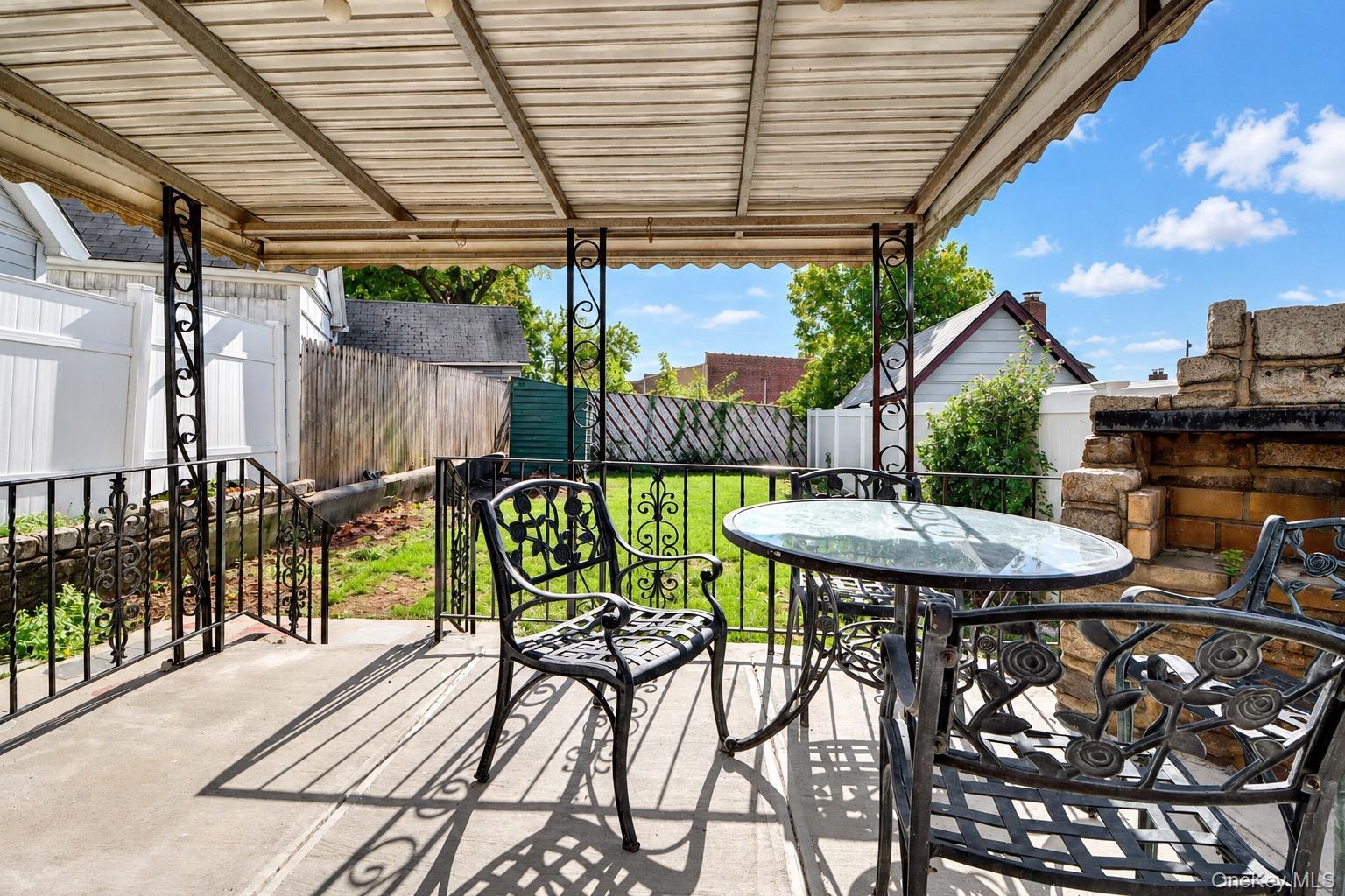 Single Family 53rd Drive Queens, NY 11378, MLS-1056366-38