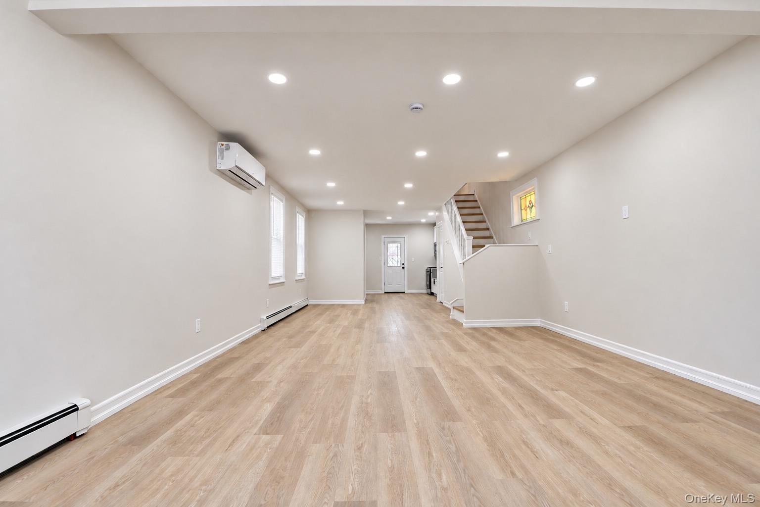 Single Family 53rd Drive Queens, NY 11378, MLS-1056366-4