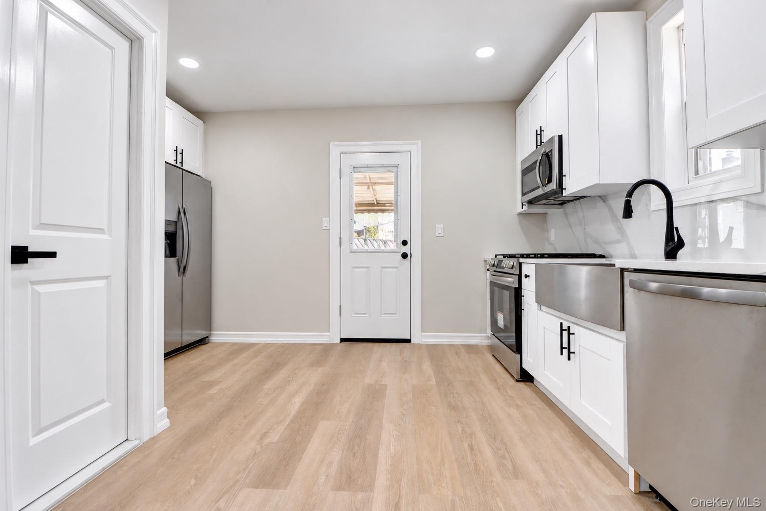 Single Family 53rd Drive Queens, NY 11378, MLS-1056366-5