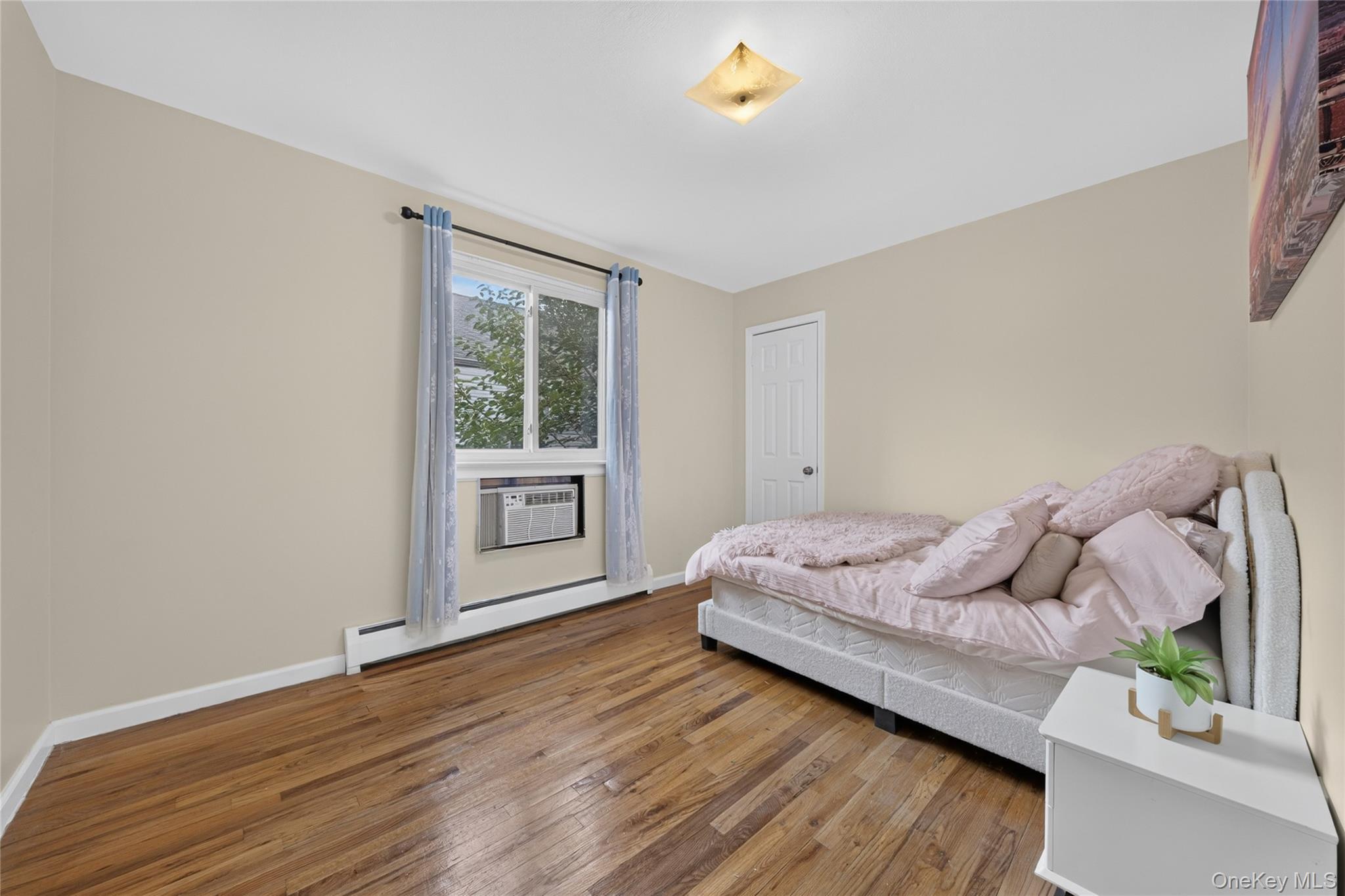 Single Family Burns Street  Queens, NY 11375, MLS-1056374-16