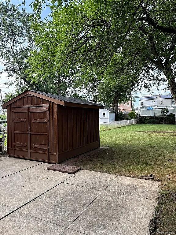 Single Family 11th Avenue  Queens, NY 11357, MLS-1056401-22