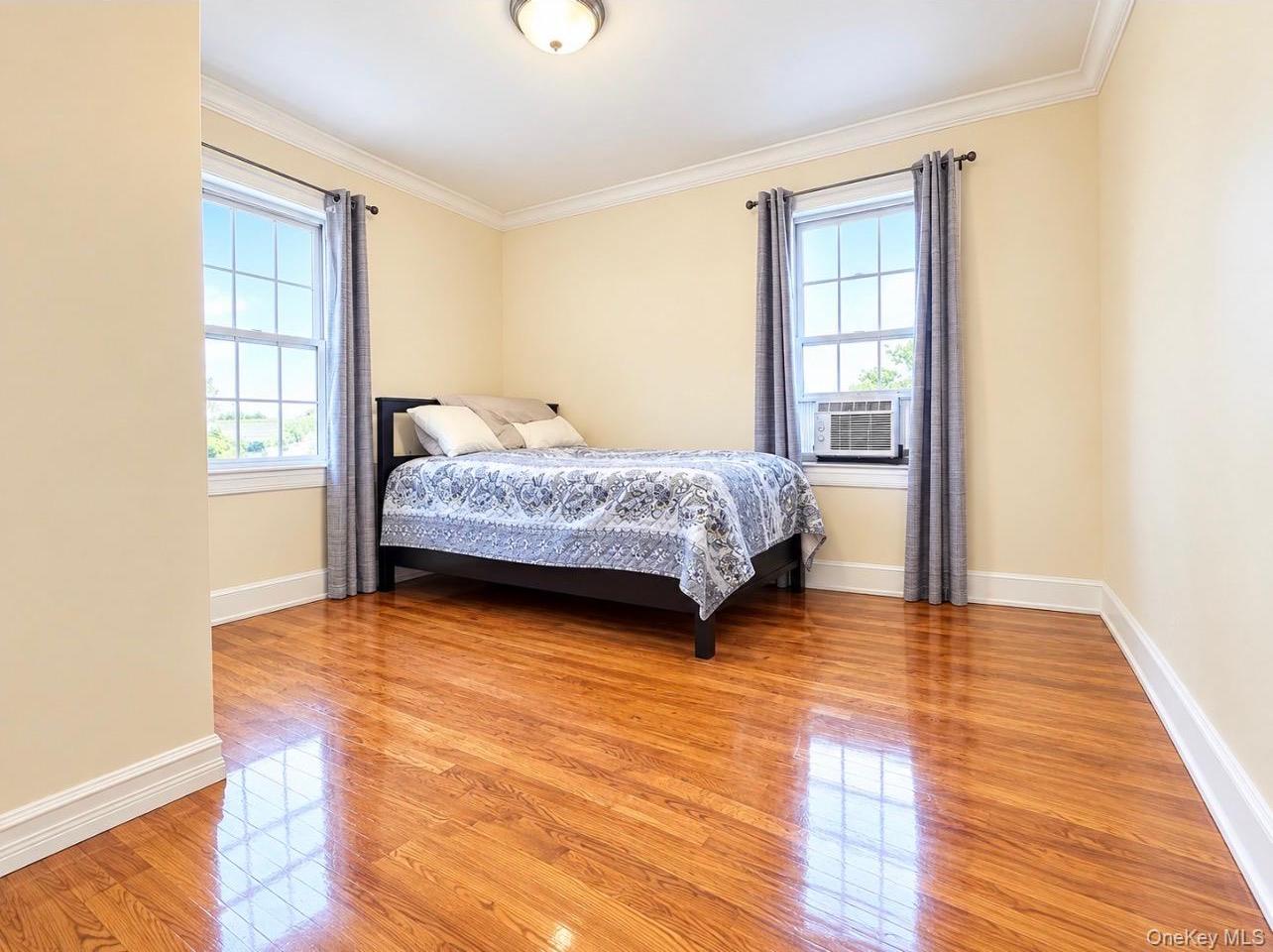 Single Family 84th Street  Queens, NY 11373, MLS-1056402-10