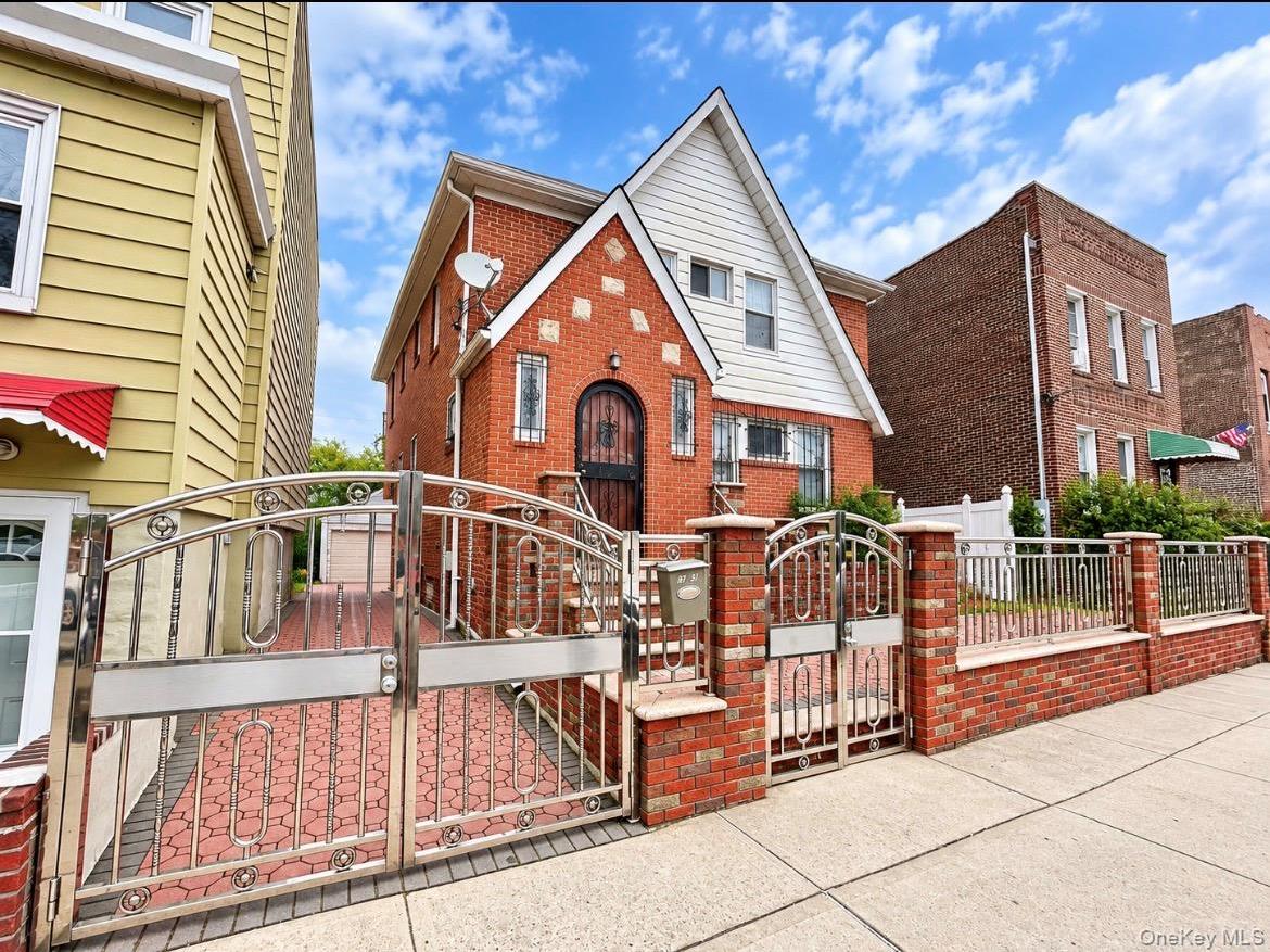 Single Family 84th Street  Queens, NY 11373, MLS-1056402-2