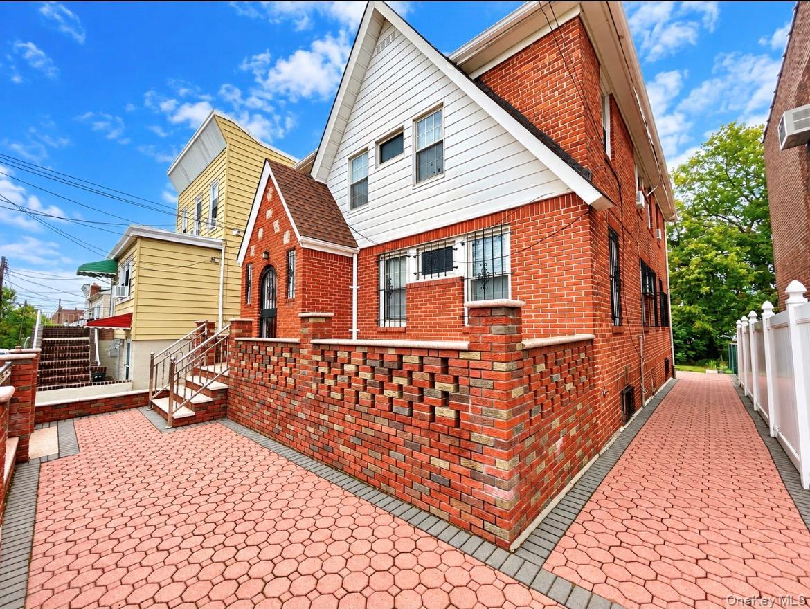 Single Family 84th Street  Queens, NY 11373, MLS-1056402-4