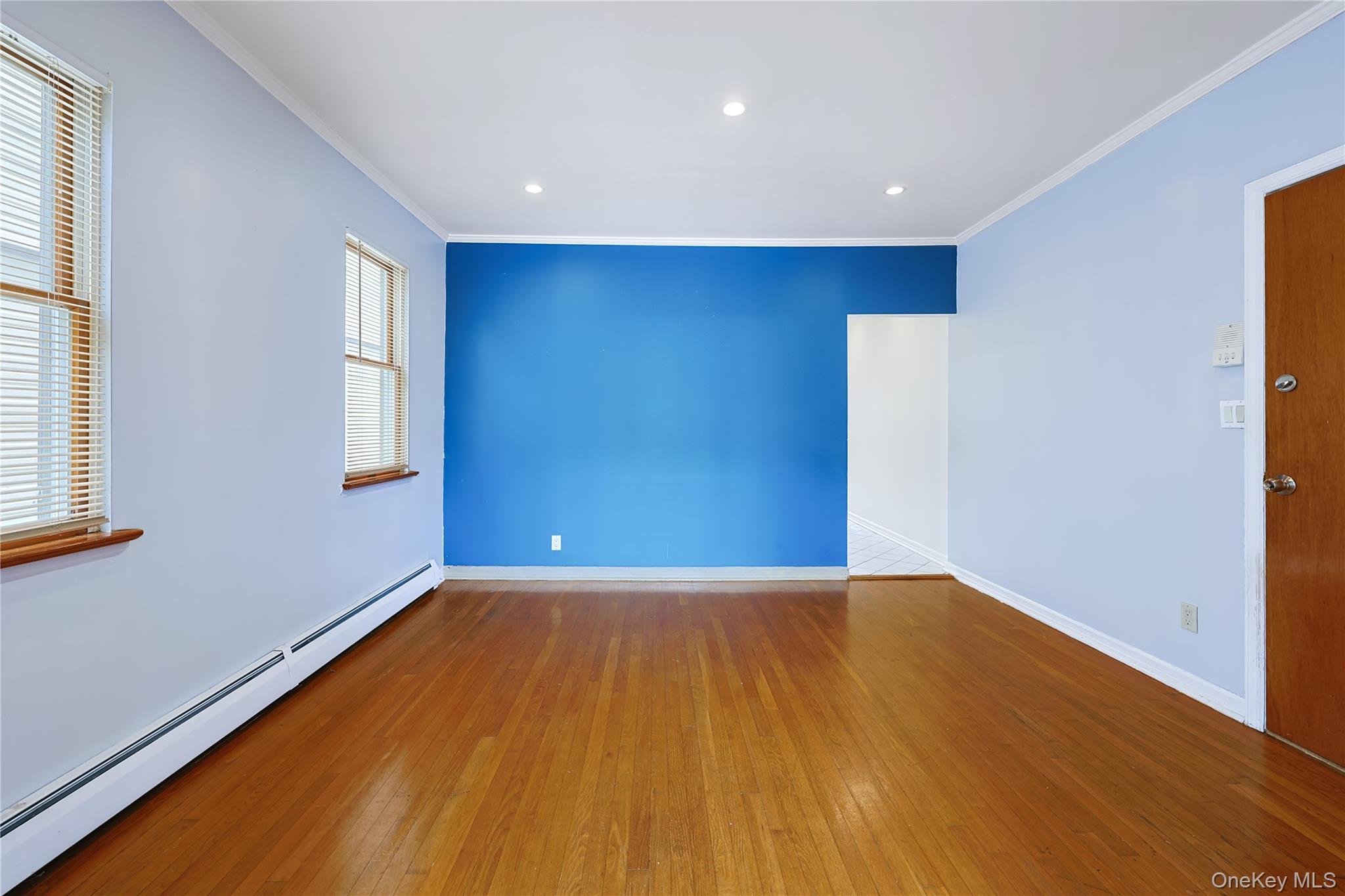 Single Family 84th Avenue  Queens, NY 11432, MLS-1056416-11