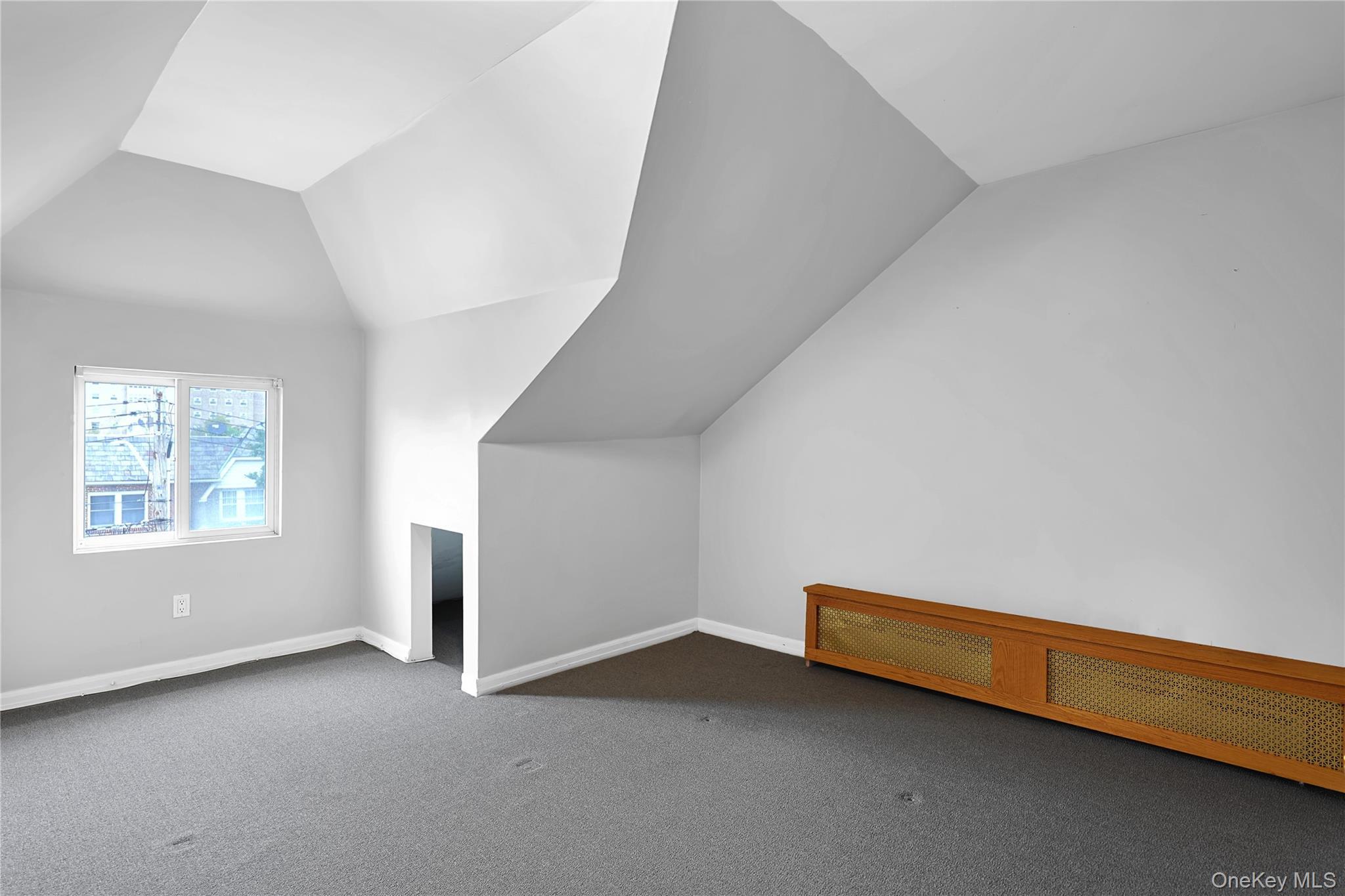 Single Family 84th Avenue  Queens, NY 11432, MLS-1056416-20