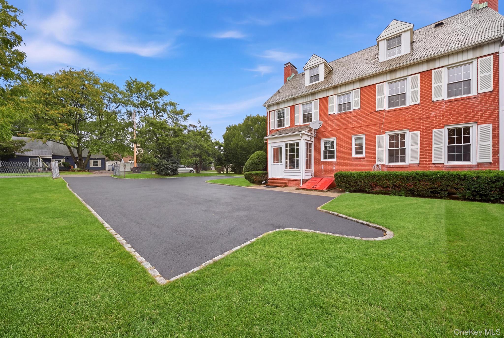 Single Family Tennyson Avenue  Nassau County, NY 11590, MLS-1056435-29
