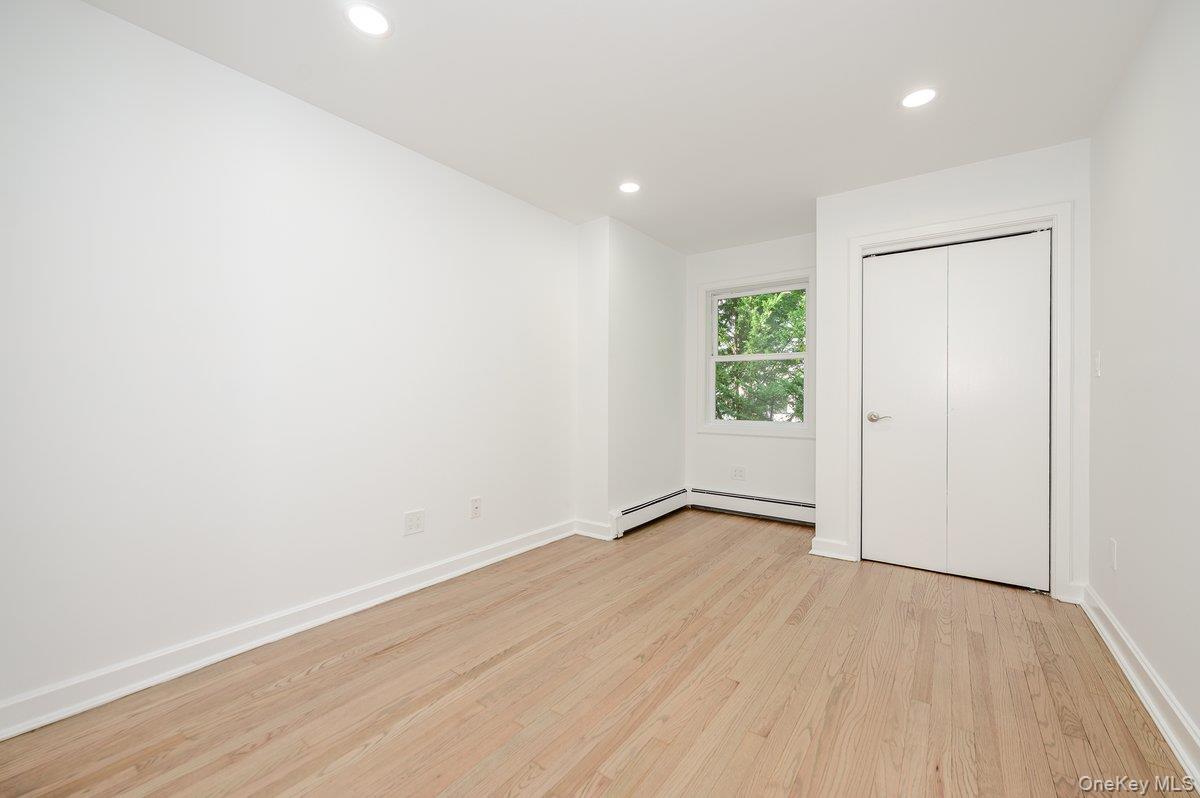 Single Family Coronado Street  Nassau County, NY 11509, MLS-1056437-28