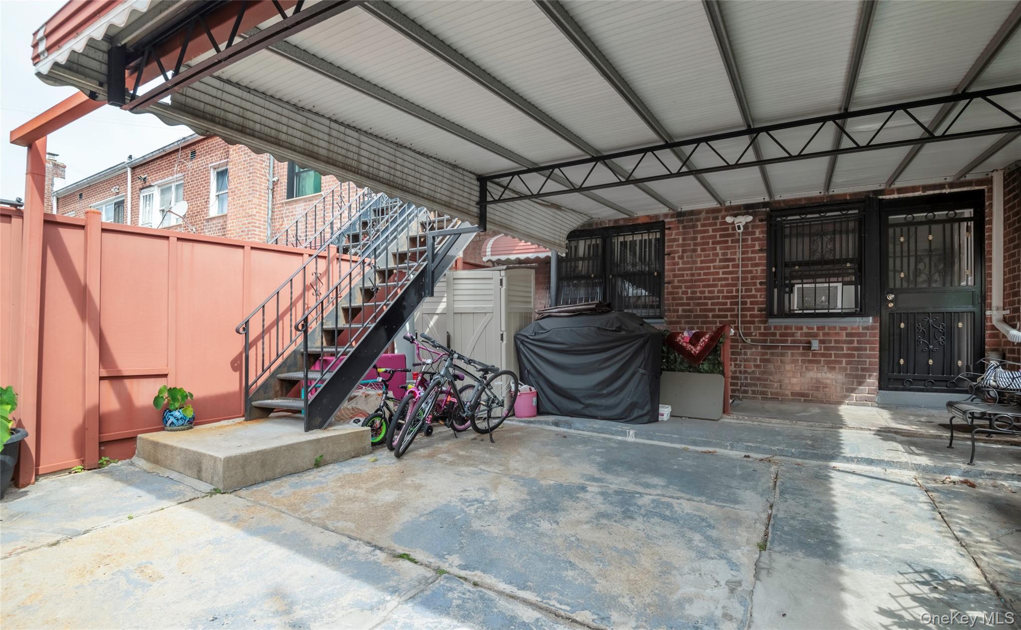 Single Family E 84th Street  Brooklyn, NY 11236, MLS-1056452-33