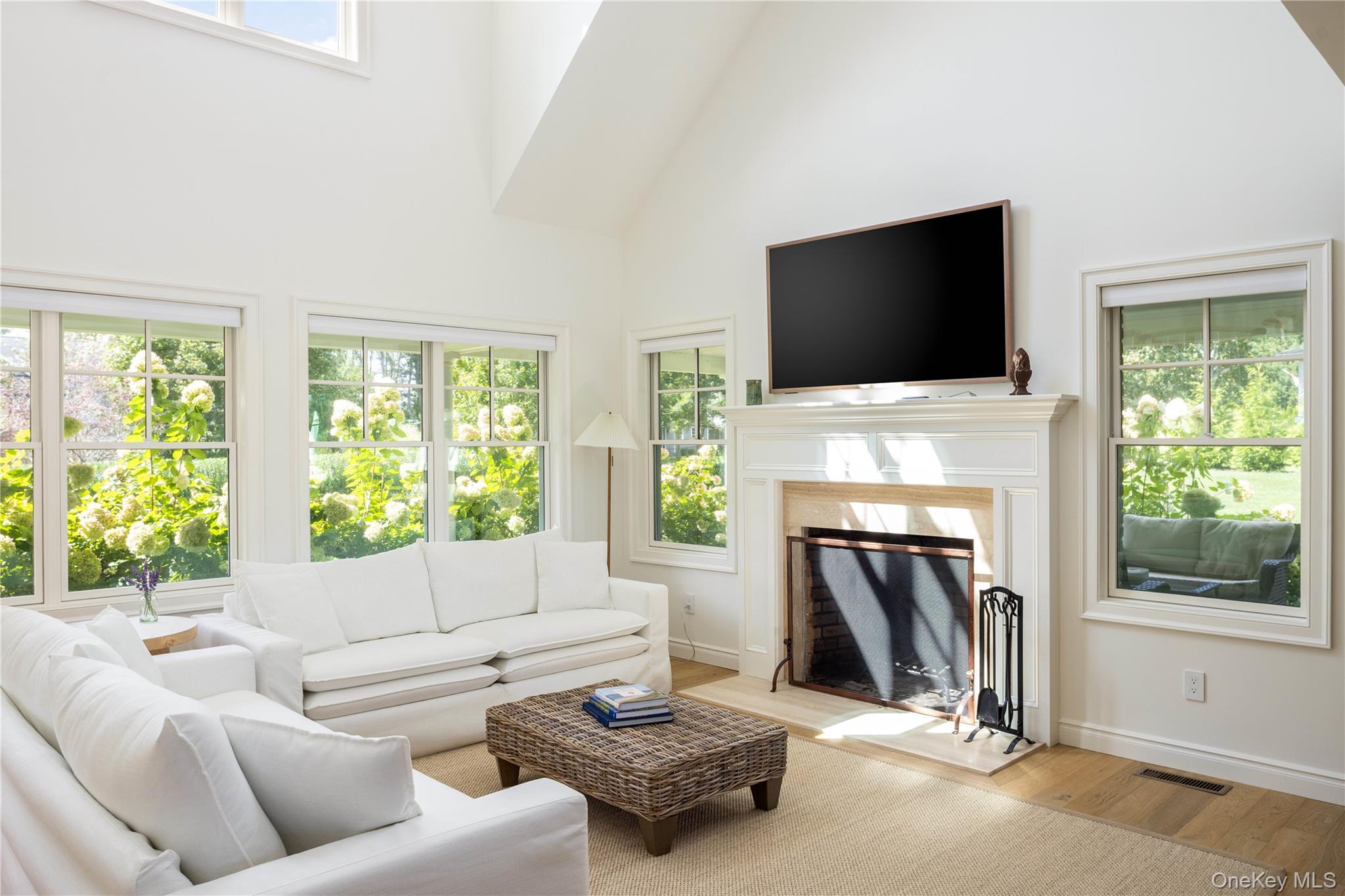 Single Family Hillcrest Drive  Suffolk County, NY 11957, MLS-1056455-17