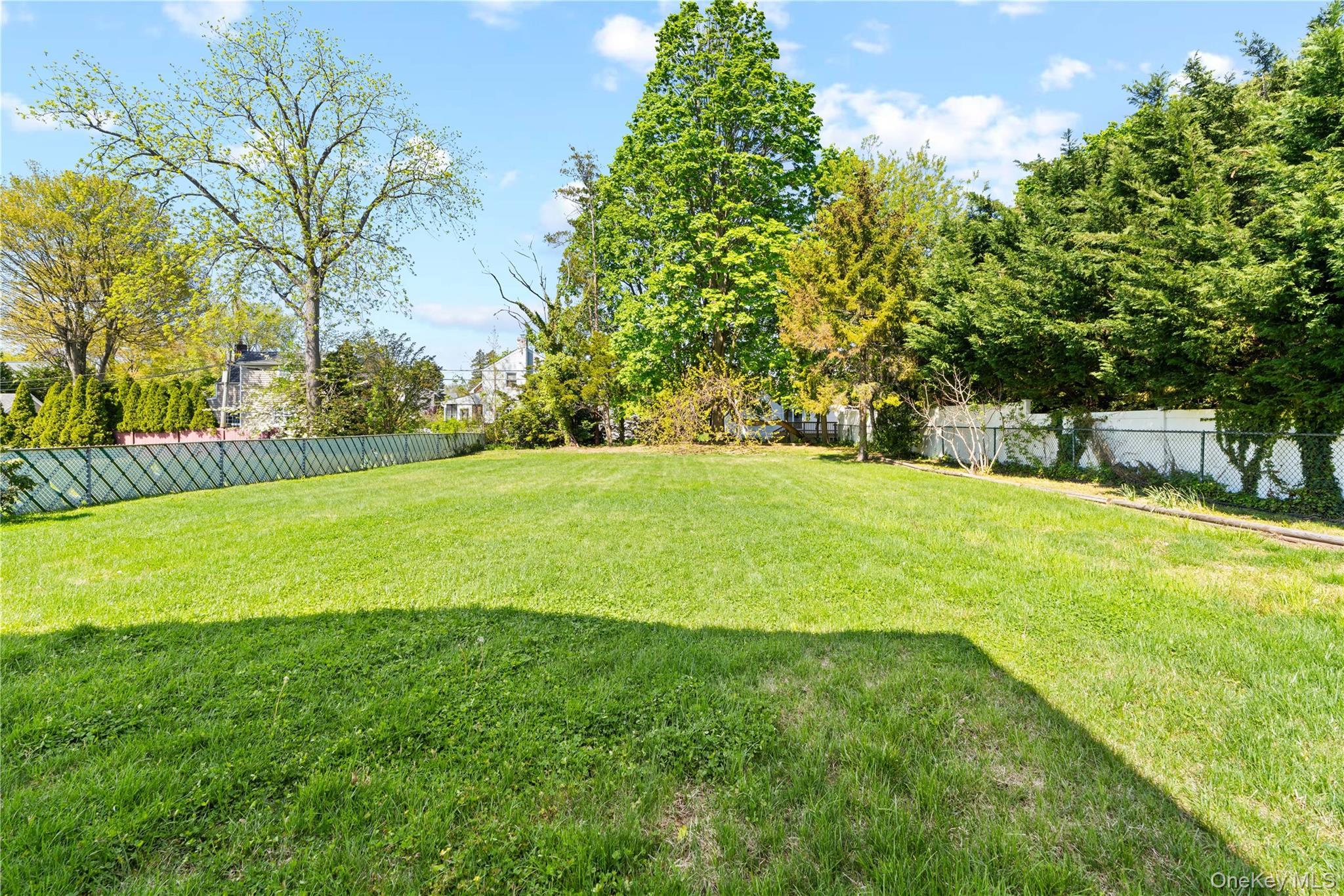 Single Family Denton Avenue Nassau County, NY 11040, MLS-1056501-6