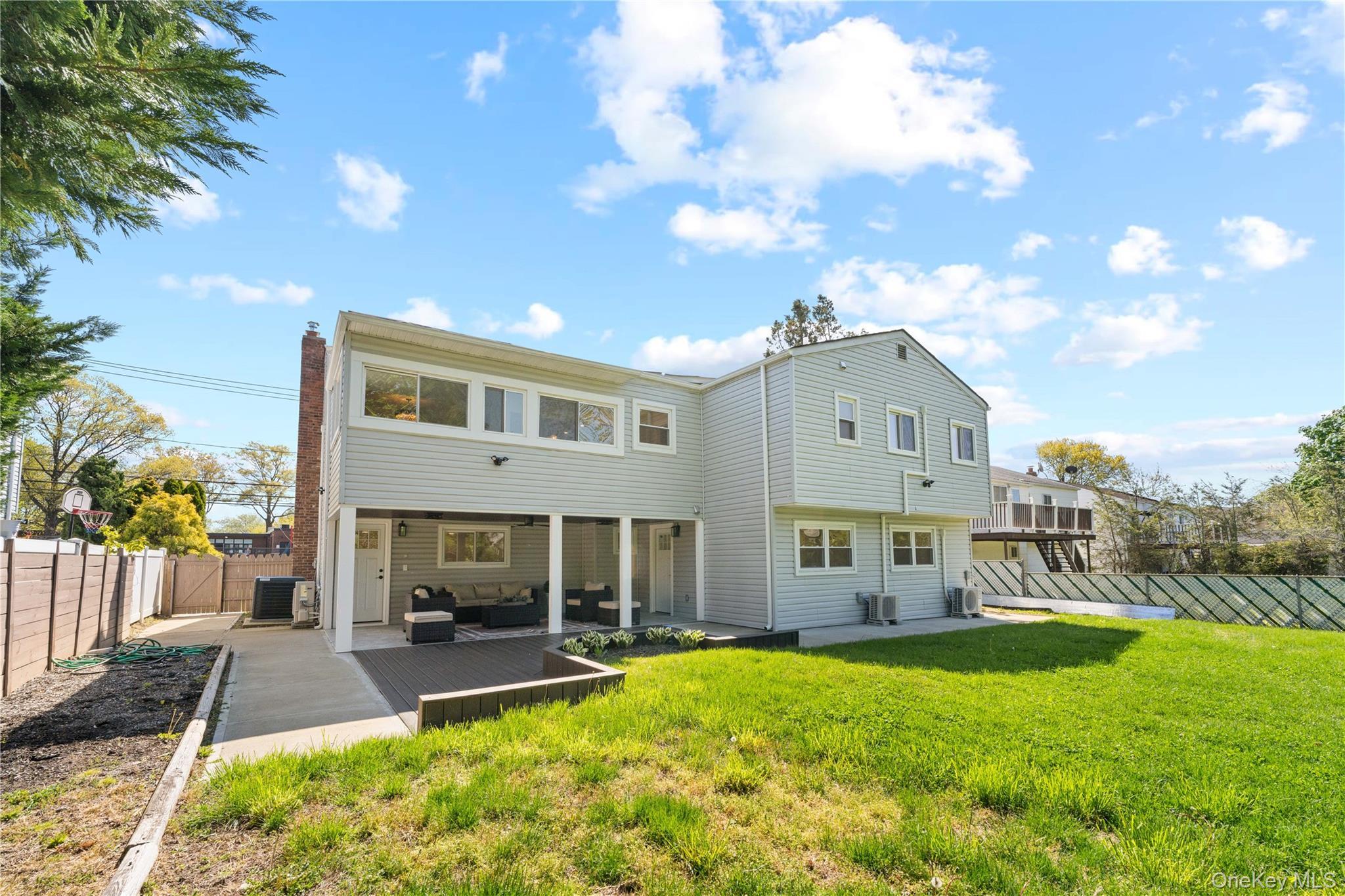 Single Family Denton Avenue Nassau County, NY 11040, MLS-1056501-8