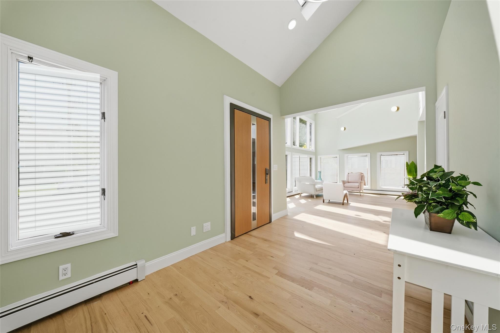 Single Family 5th Avenue Suffolk County, NY 11731, MLS-1056537-25