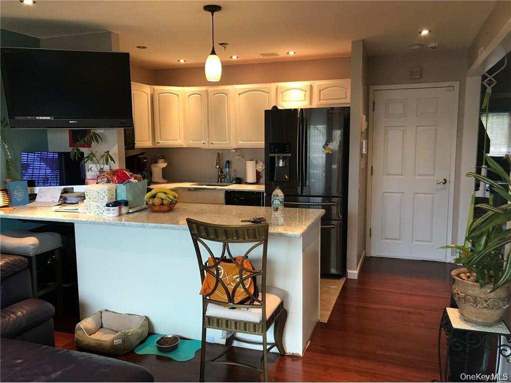 Single Family Norton Avenue  Bronx, NY 10473, MLS-1056579-4