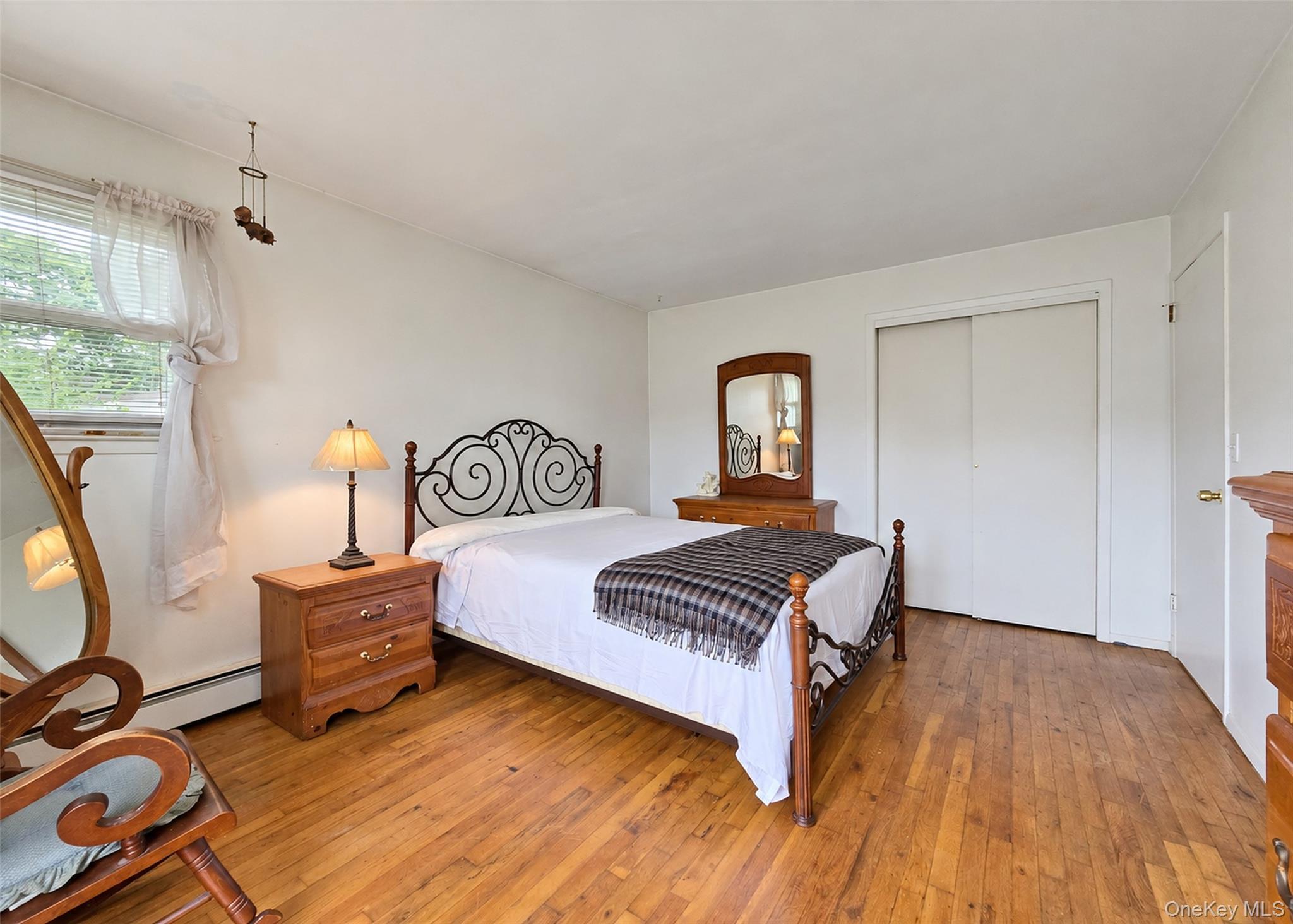Single Family Robinwood Drive Suffolk County, NY 11951, MLS-1056646-10