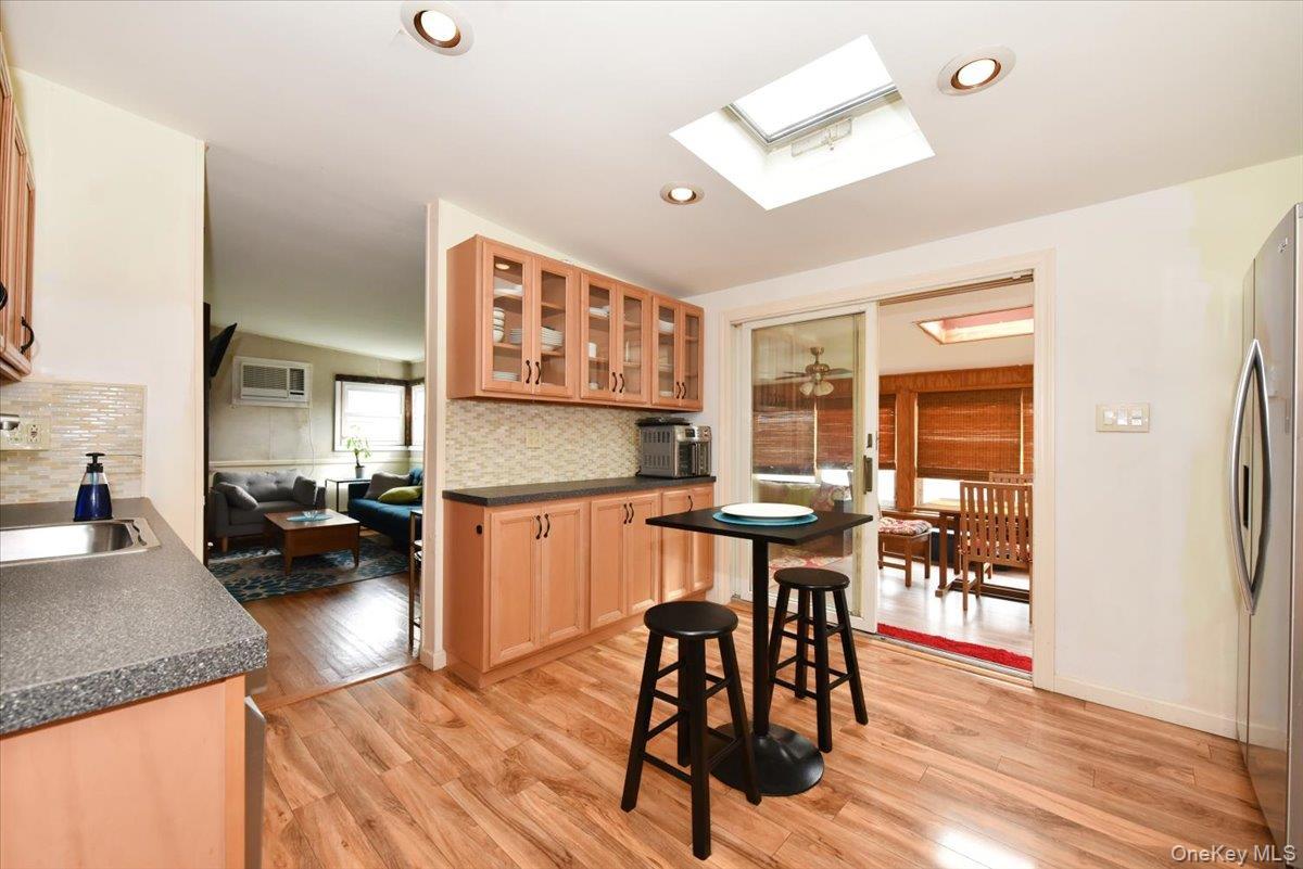 Single Family 4th Avenue Nassau County, NY 11518, MLS-1056669-10