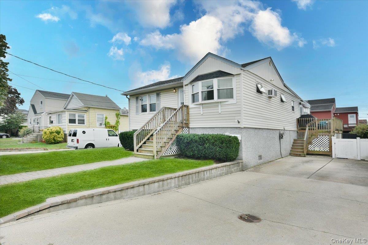 Single Family 4th Avenue Nassau County, NY 11518, MLS-1056669-3