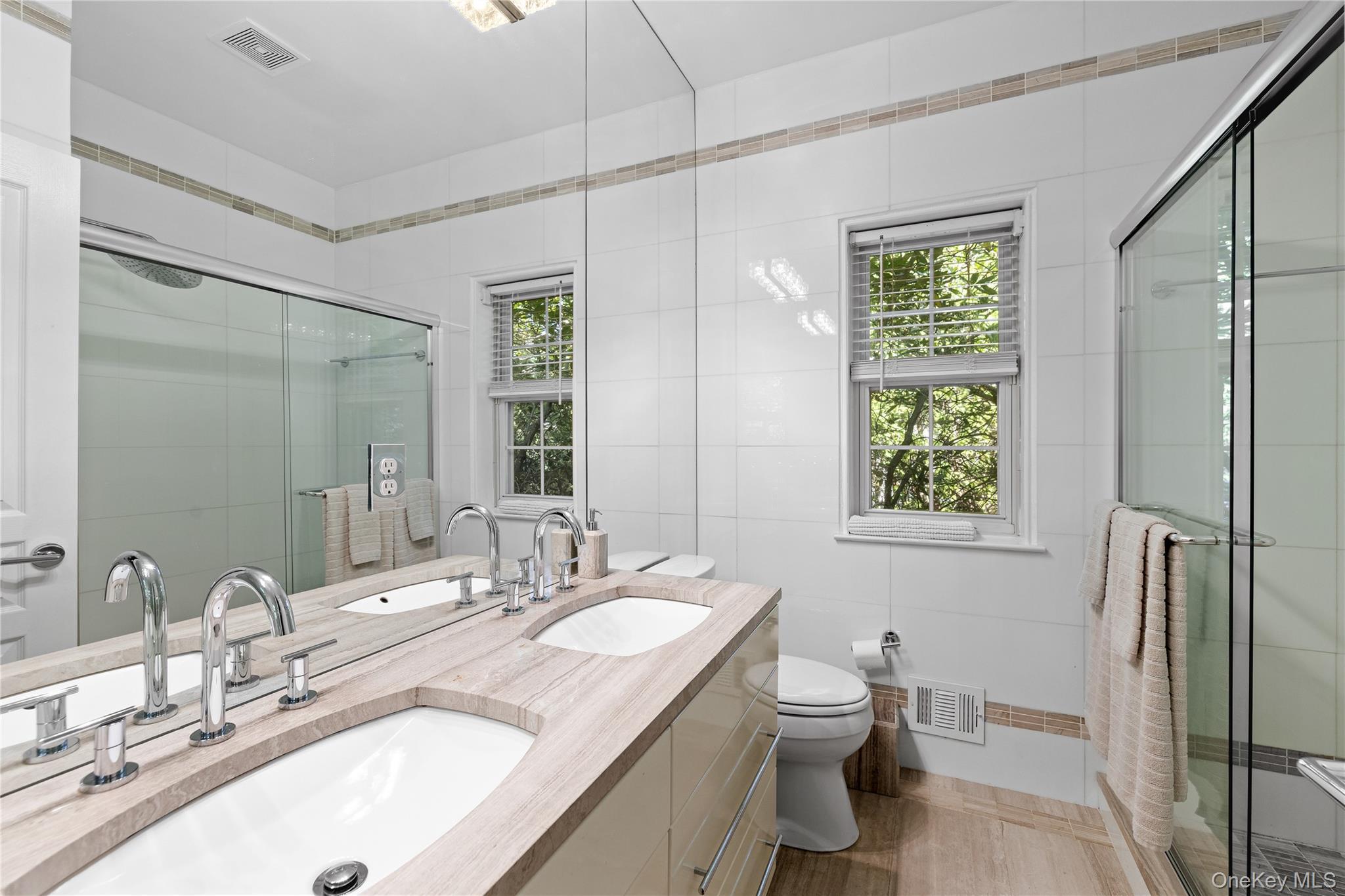 Single Family Willowood Court Suffolk County, NY 11977, MLS-1056685-19