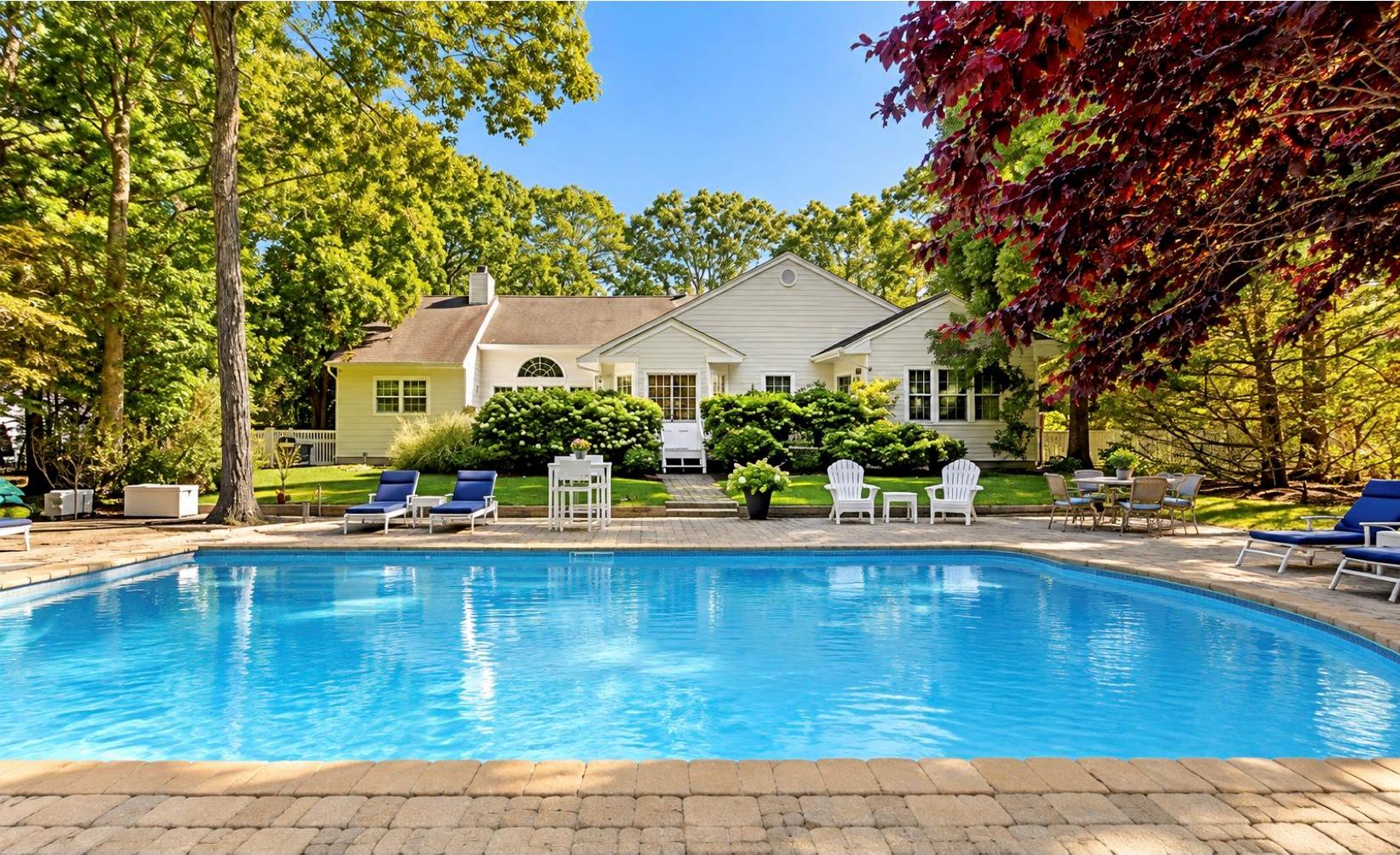 Single Family Willowood Court Suffolk County, NY 11977, MLS-1056685-30