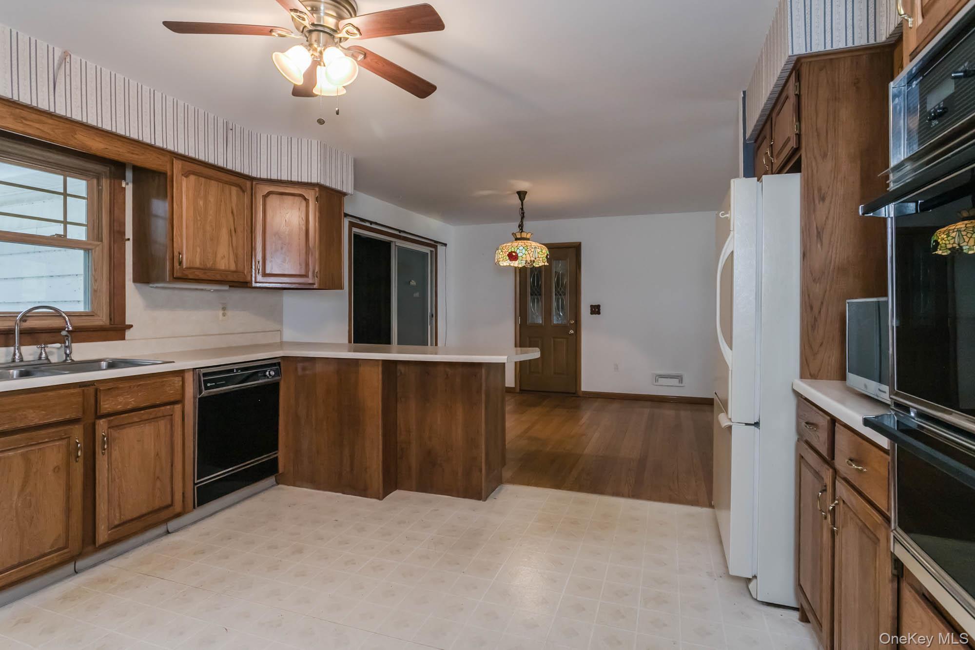 Single Family Crescent Avenue  Orange County, NY 10990, MLS-1056688-6