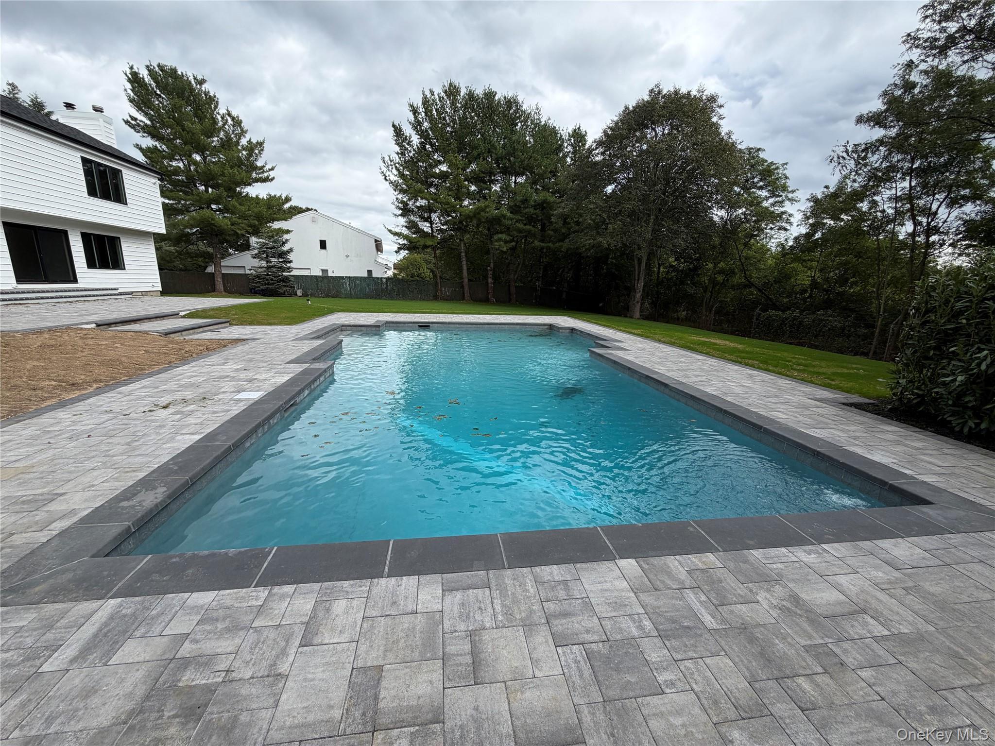 Single Family Willis Avenue  Nassau County, NY 11791, MLS-1056692-2
