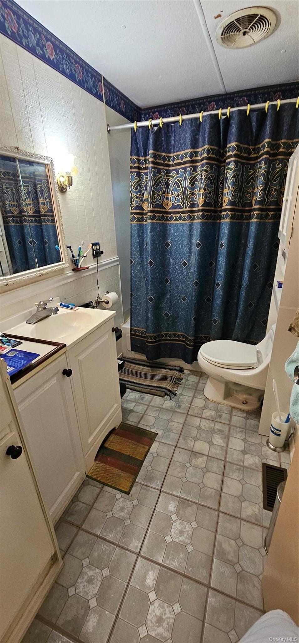 Single Family Fresh Pond Avenue Suffolk County, NY 11933, MLS-1056747-10