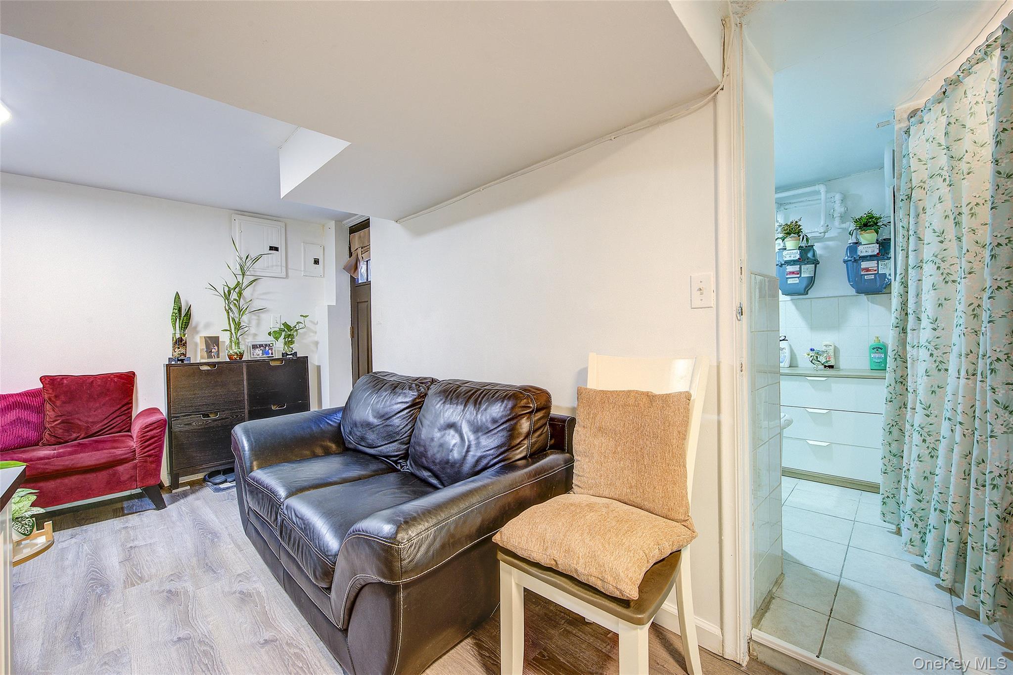 Single Family 95th Avenue Queens, NY 11416, MLS-1056757-27