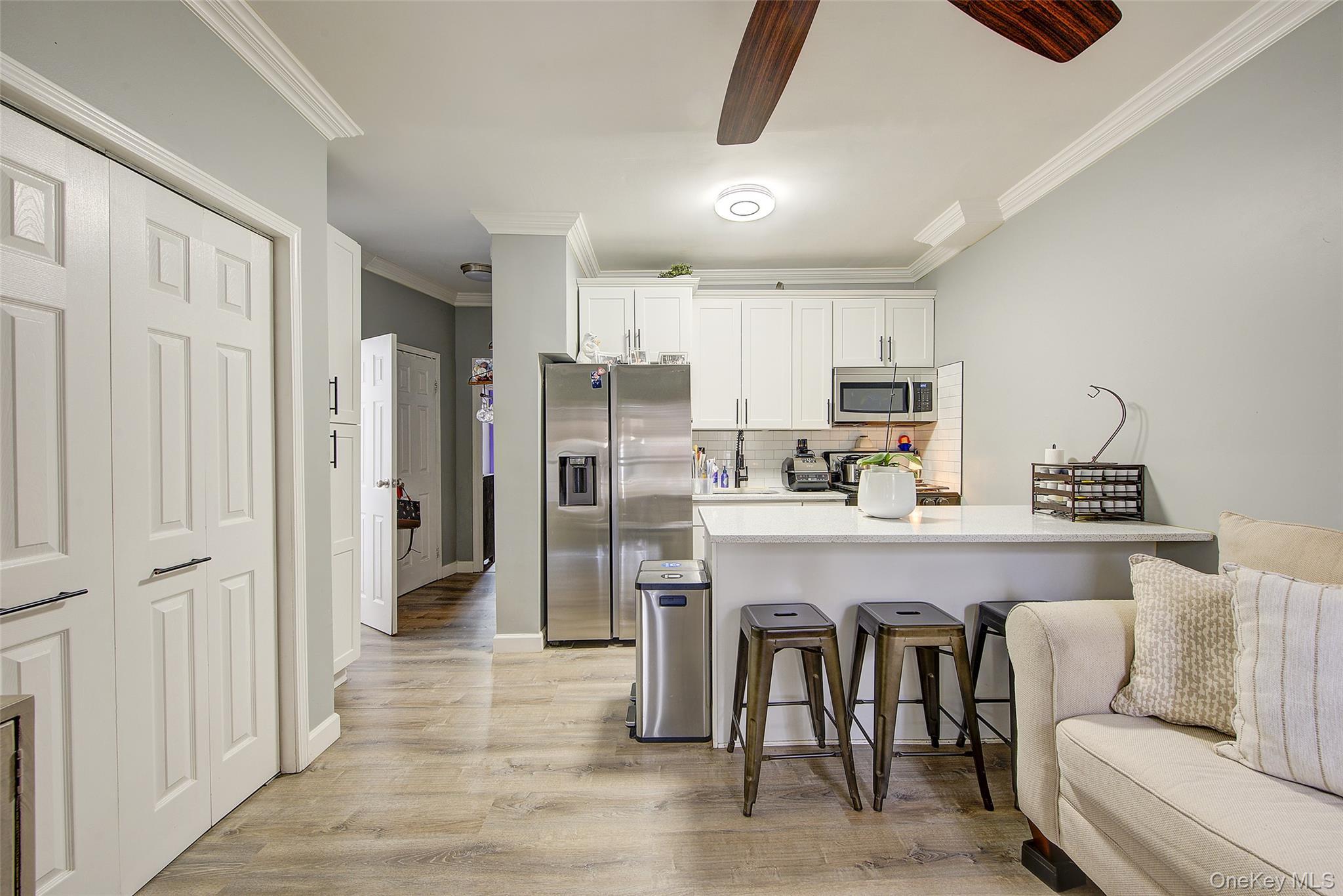 Single Family 95th Avenue Queens, NY 11416, MLS-1056757-4