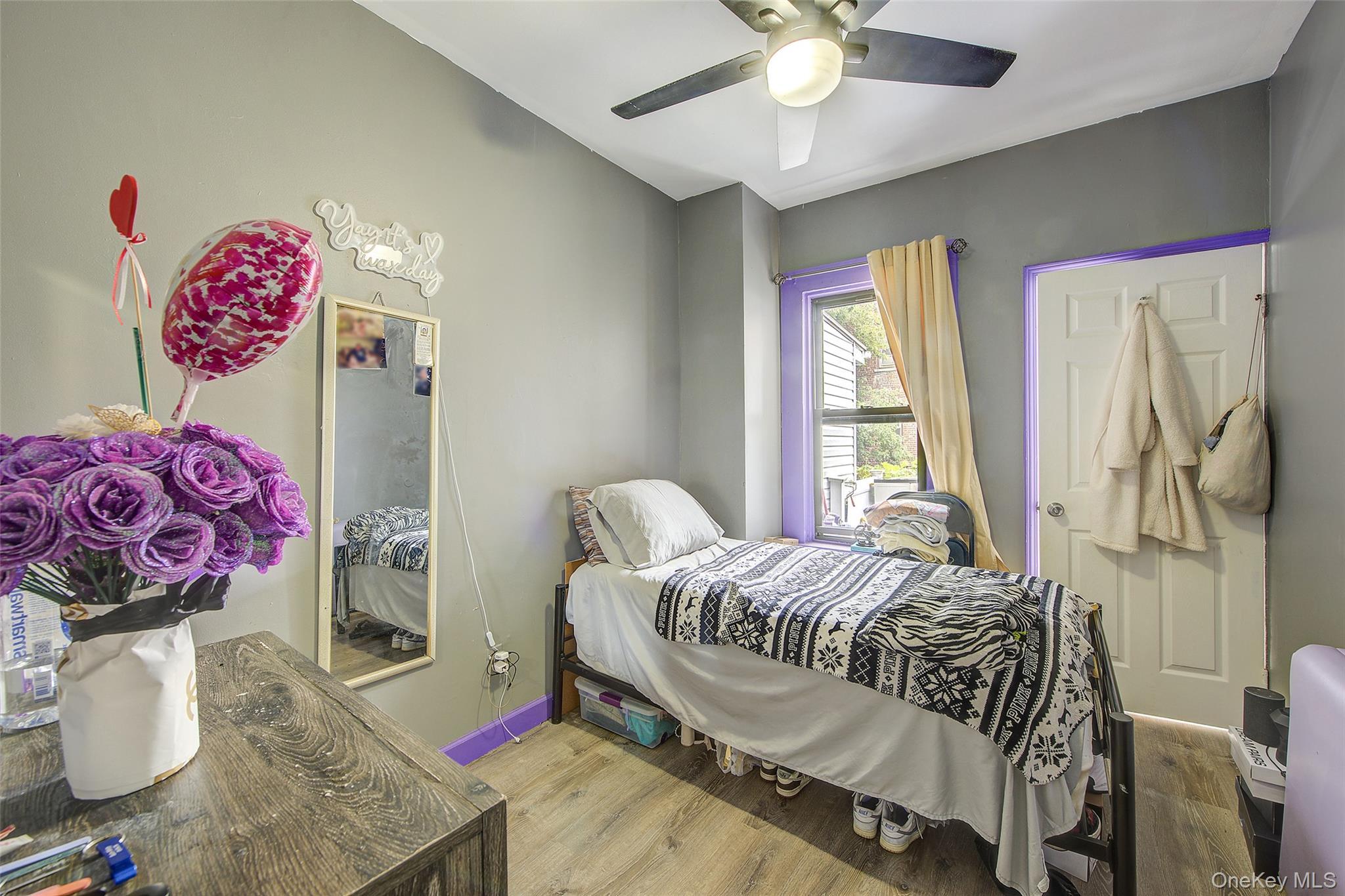 Single Family 95th Avenue Queens, NY 11416, MLS-1056757-8