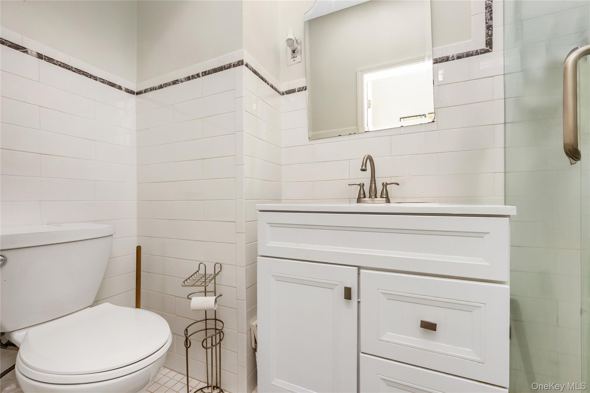 Single Family Norwood Avenue Brooklyn, NY 11208, MLS-1056767-14