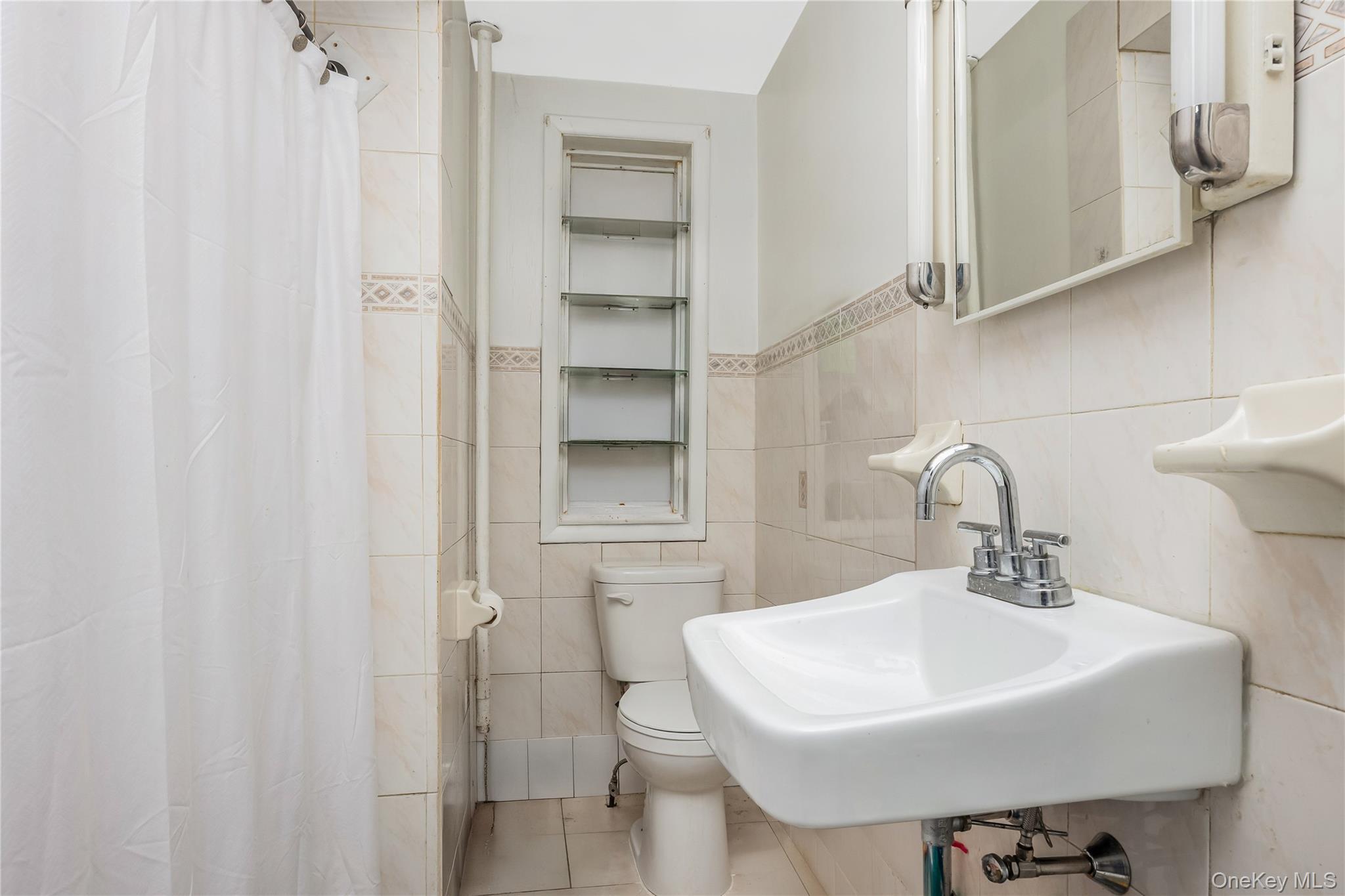 Single Family Norwood Avenue Brooklyn, NY 11208, MLS-1056767-15