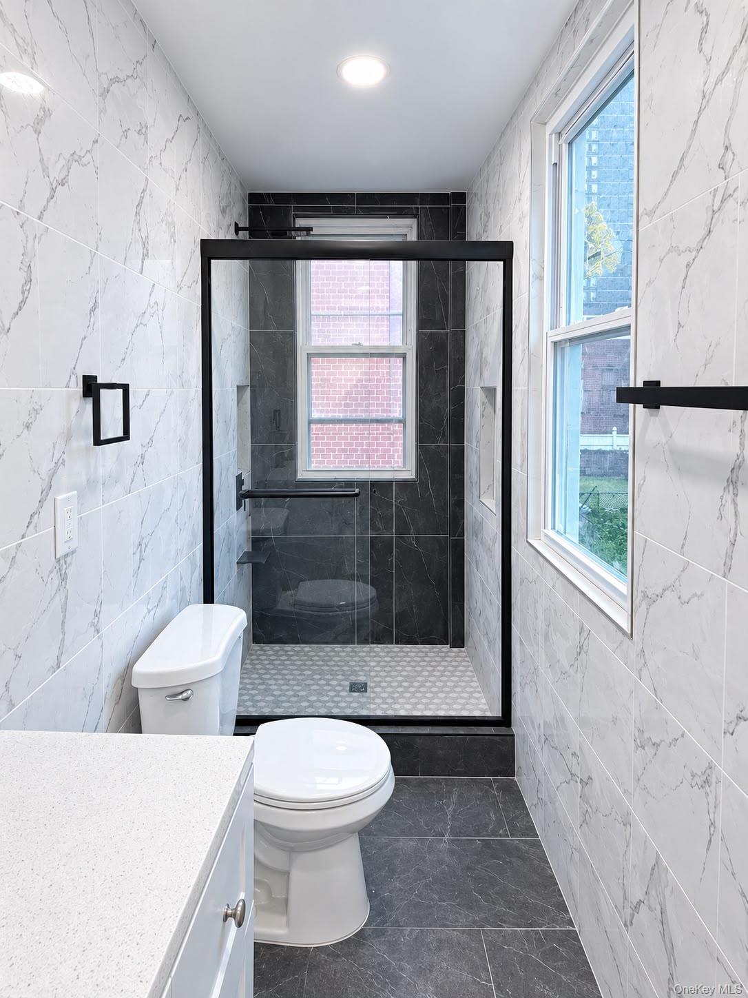 Single Family Leland Avenue Bronx, NY 10473, MLS-1056771-14