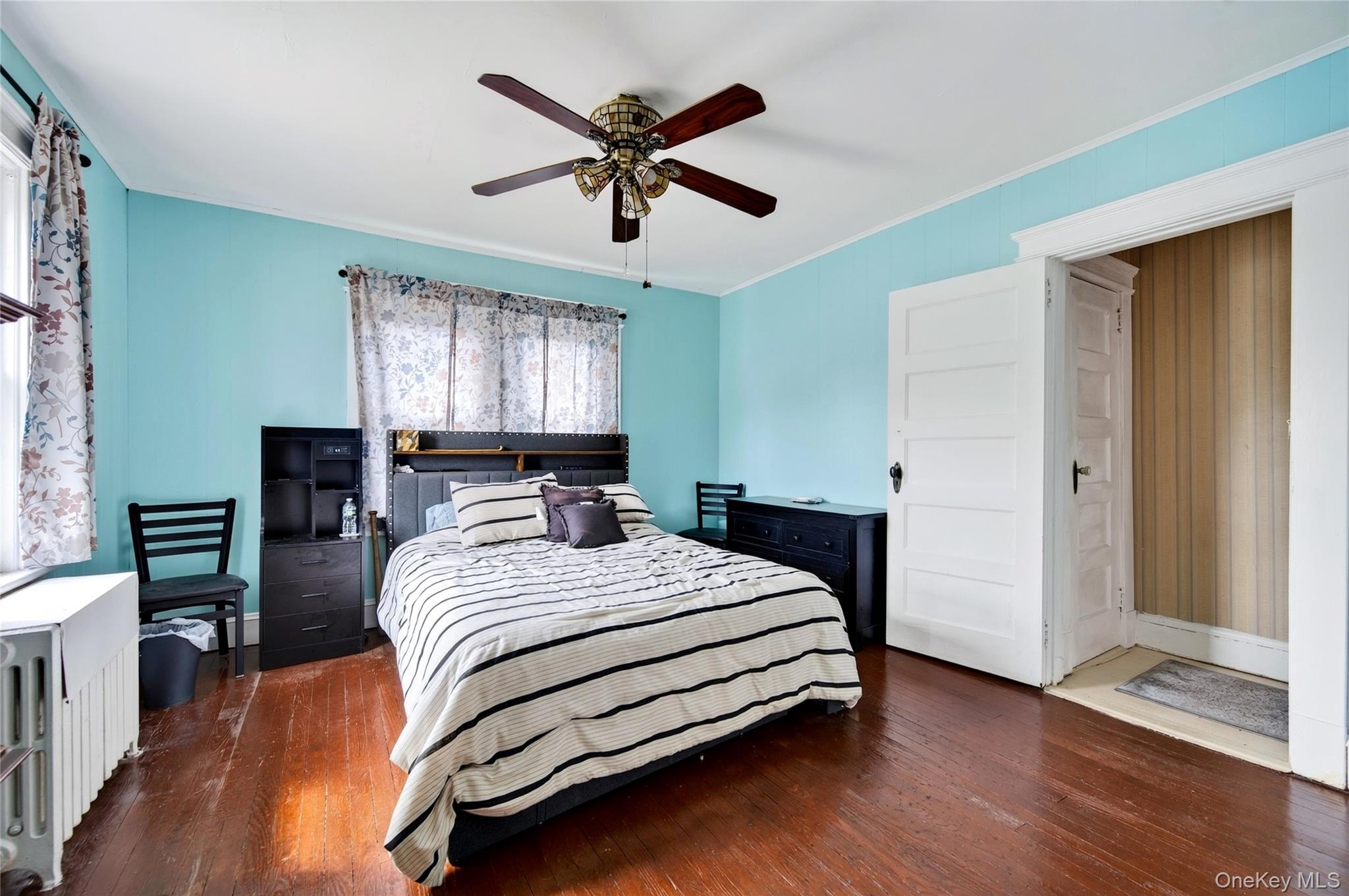 Single Family Juliet Street Suffolk County, NY 11706, MLS-1056774-16