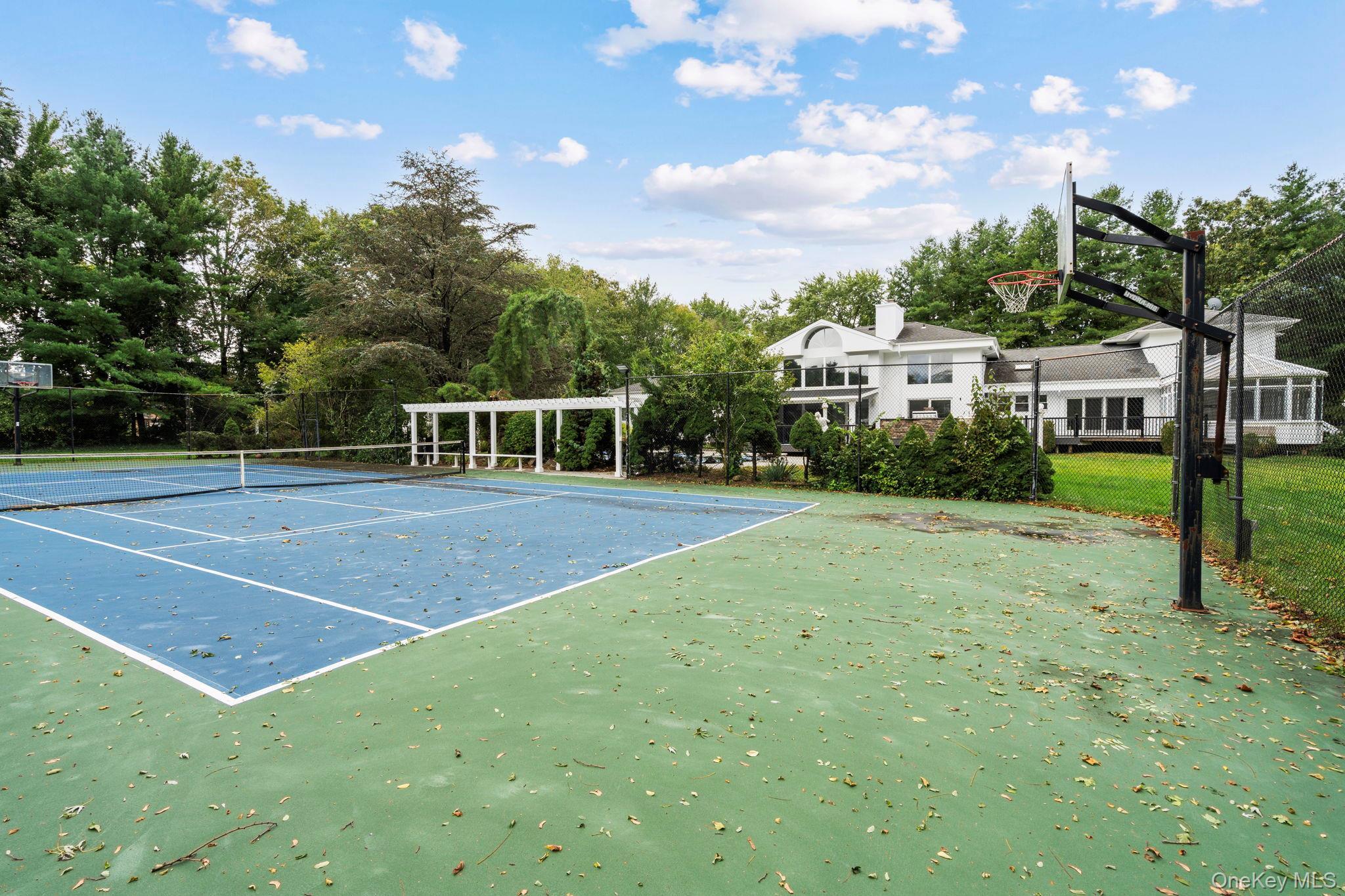 Single Family Quail Path  Nassau County, NY 11545, MLS-1056792-10