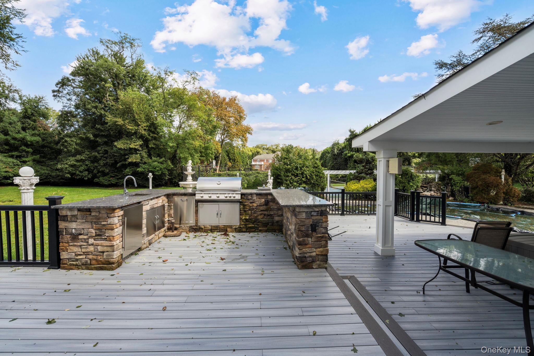 Single Family Quail Path  Nassau County, NY 11545, MLS-1056792-37