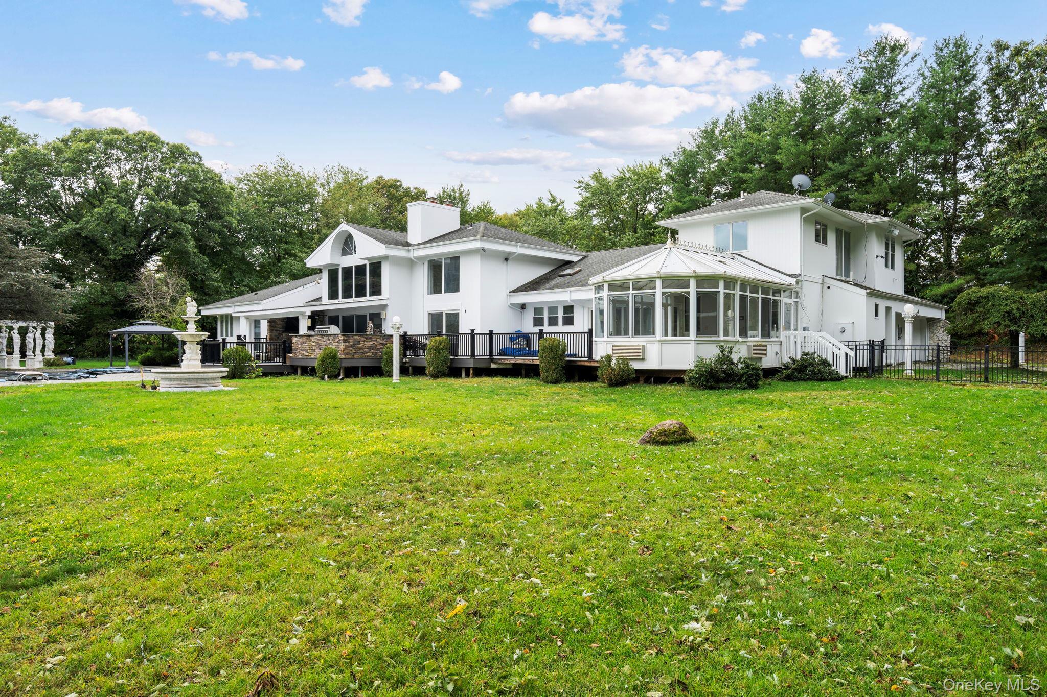 Single Family Quail Path  Nassau County, NY 11545, MLS-1056792-9