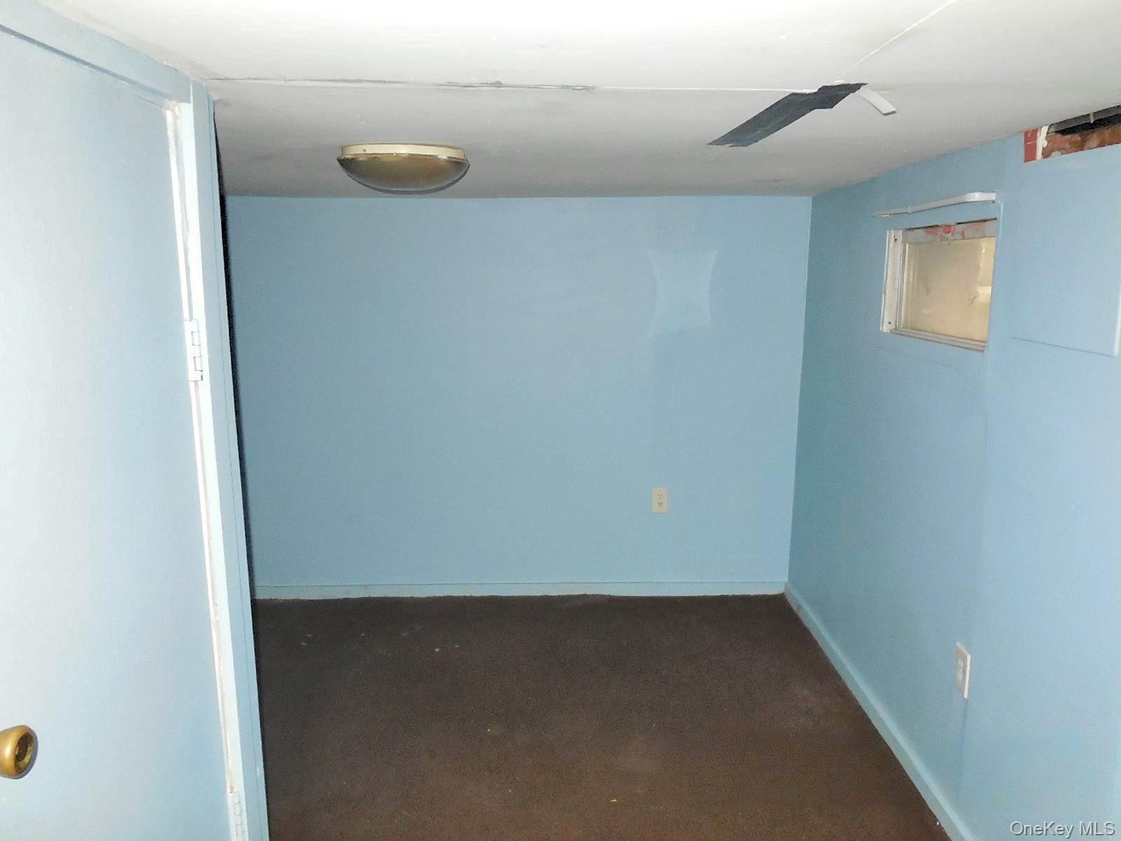 Single Family Mcintosh Street Queens, NY 11369, MLS-1056793-20