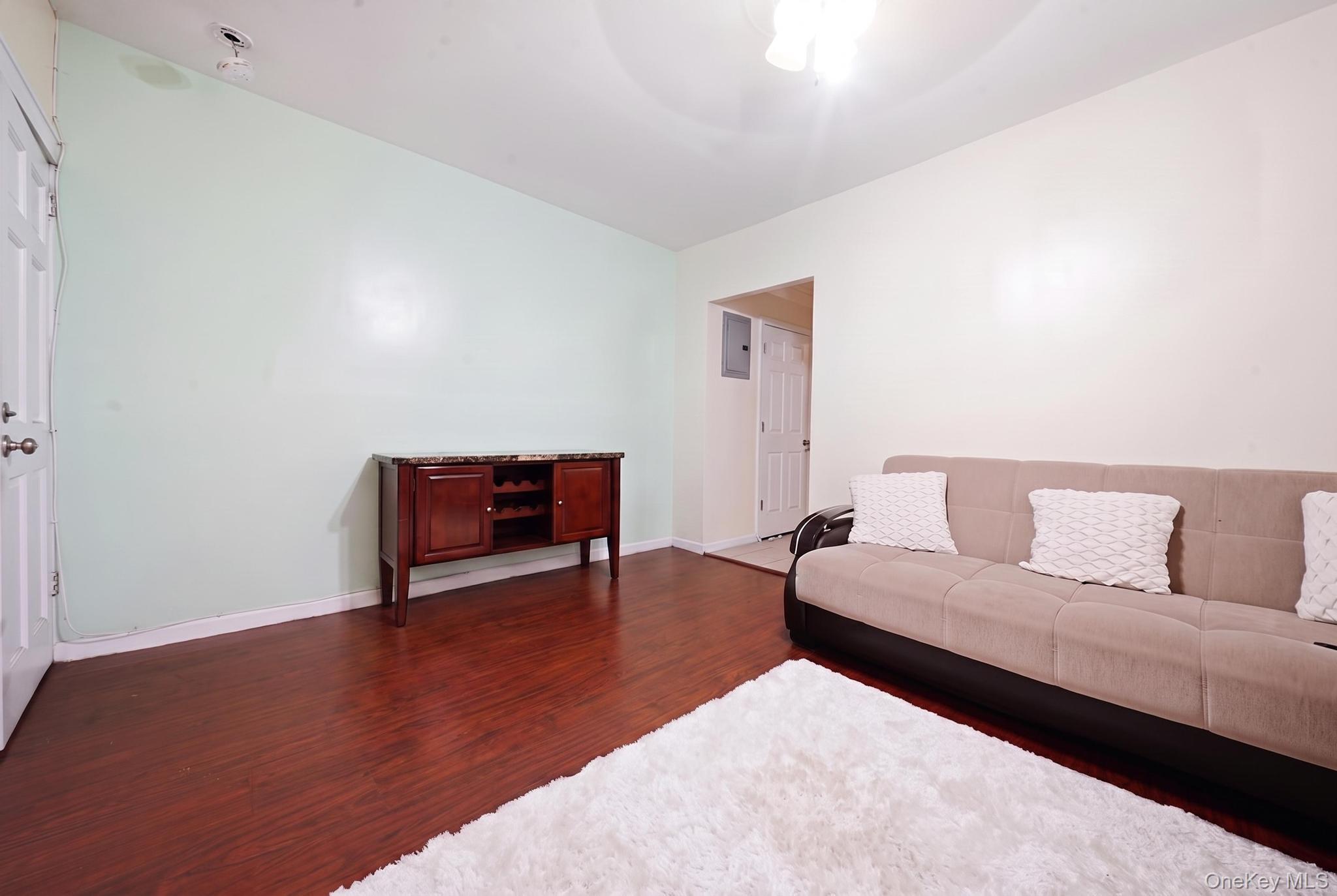 Single Family 197th Street  Queens, NY 11412, MLS-1056796-5