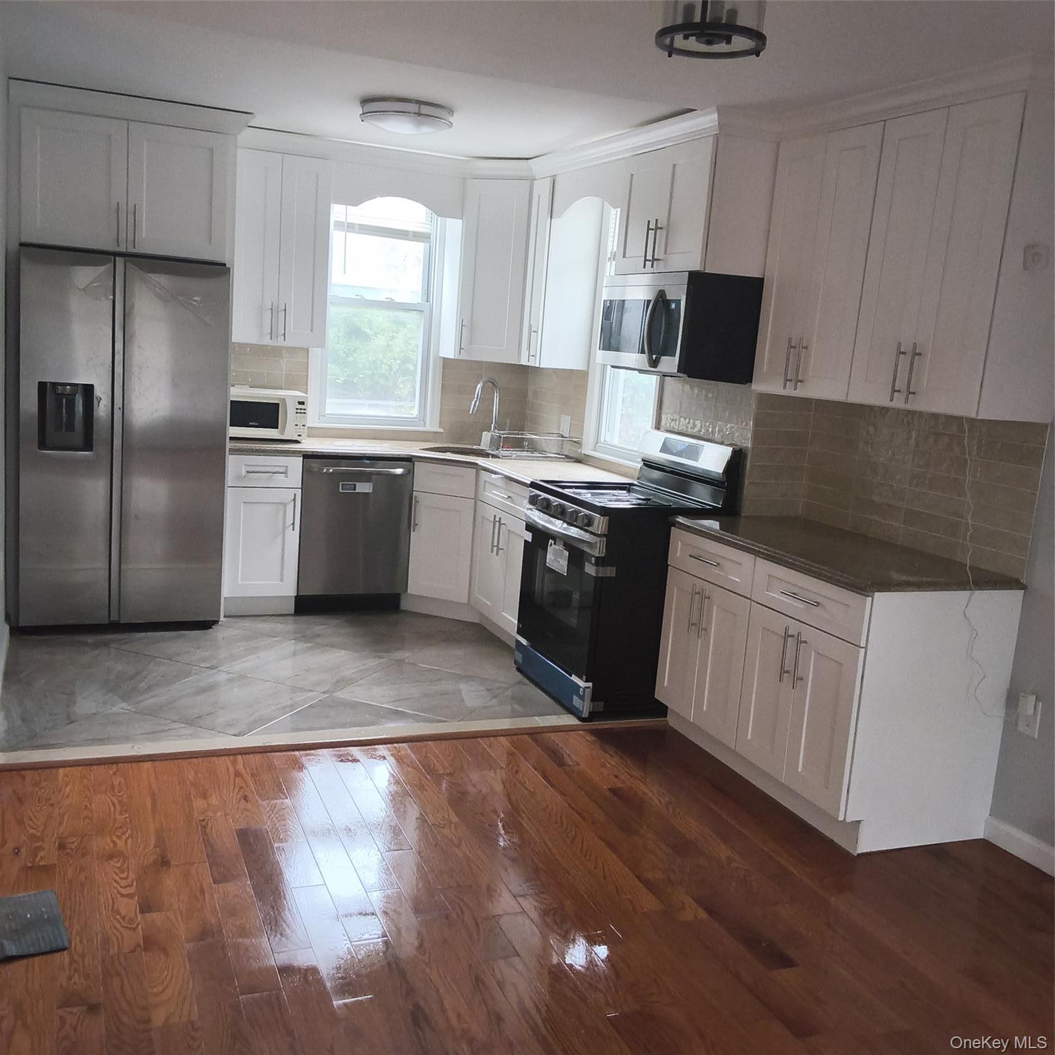 Single Family Bedell Street Queens, NY 11433, MLS-1056805-14