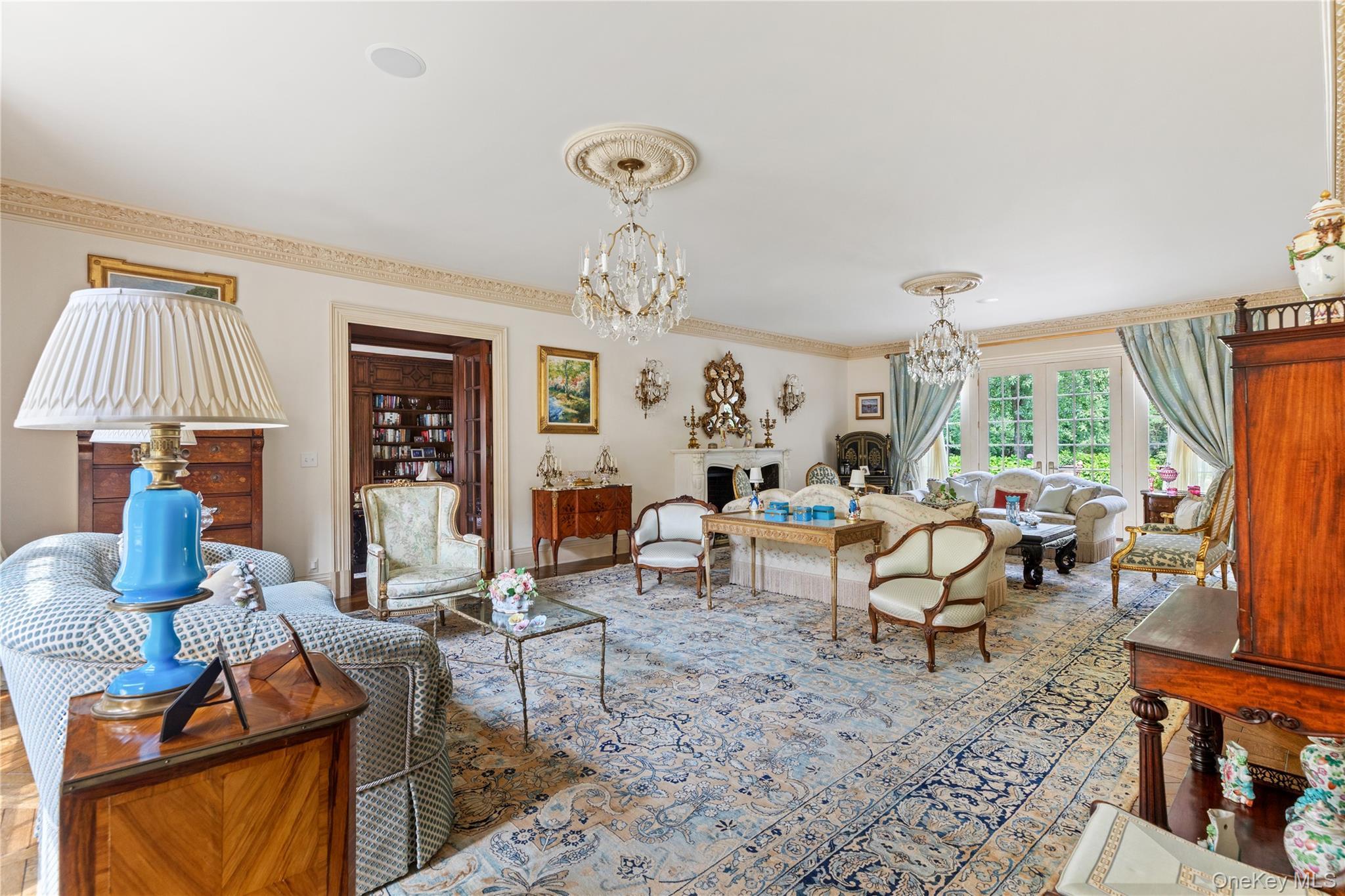 Single Family Chestnut Hill Drive Nassau County, NY 11771, MLS-1056809-10