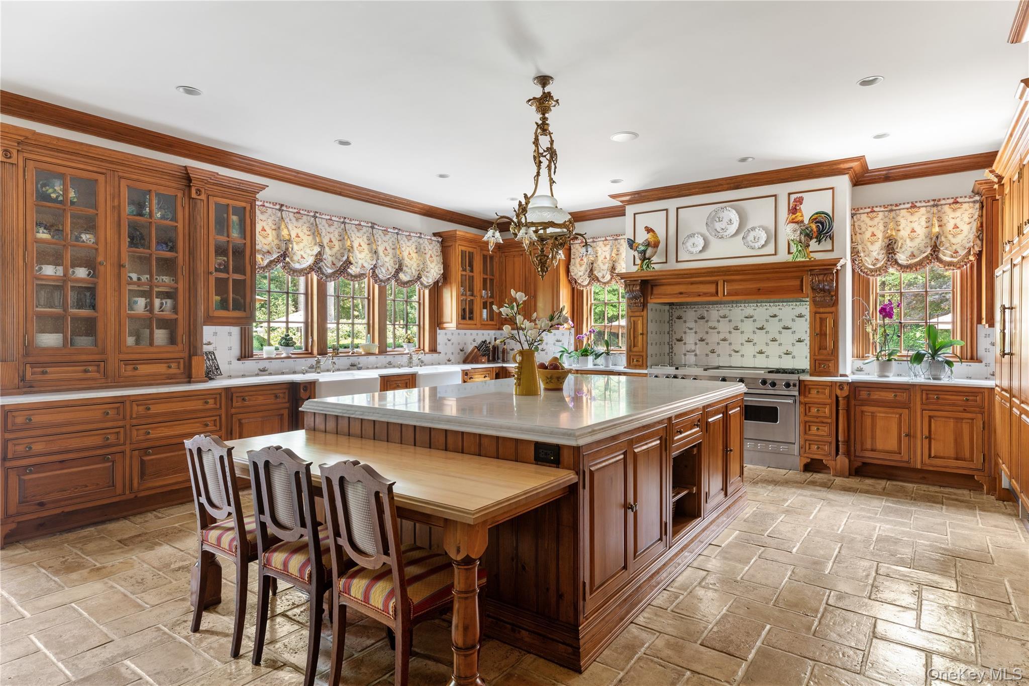Single Family Chestnut Hill Drive Nassau County, NY 11771, MLS-1056809-14