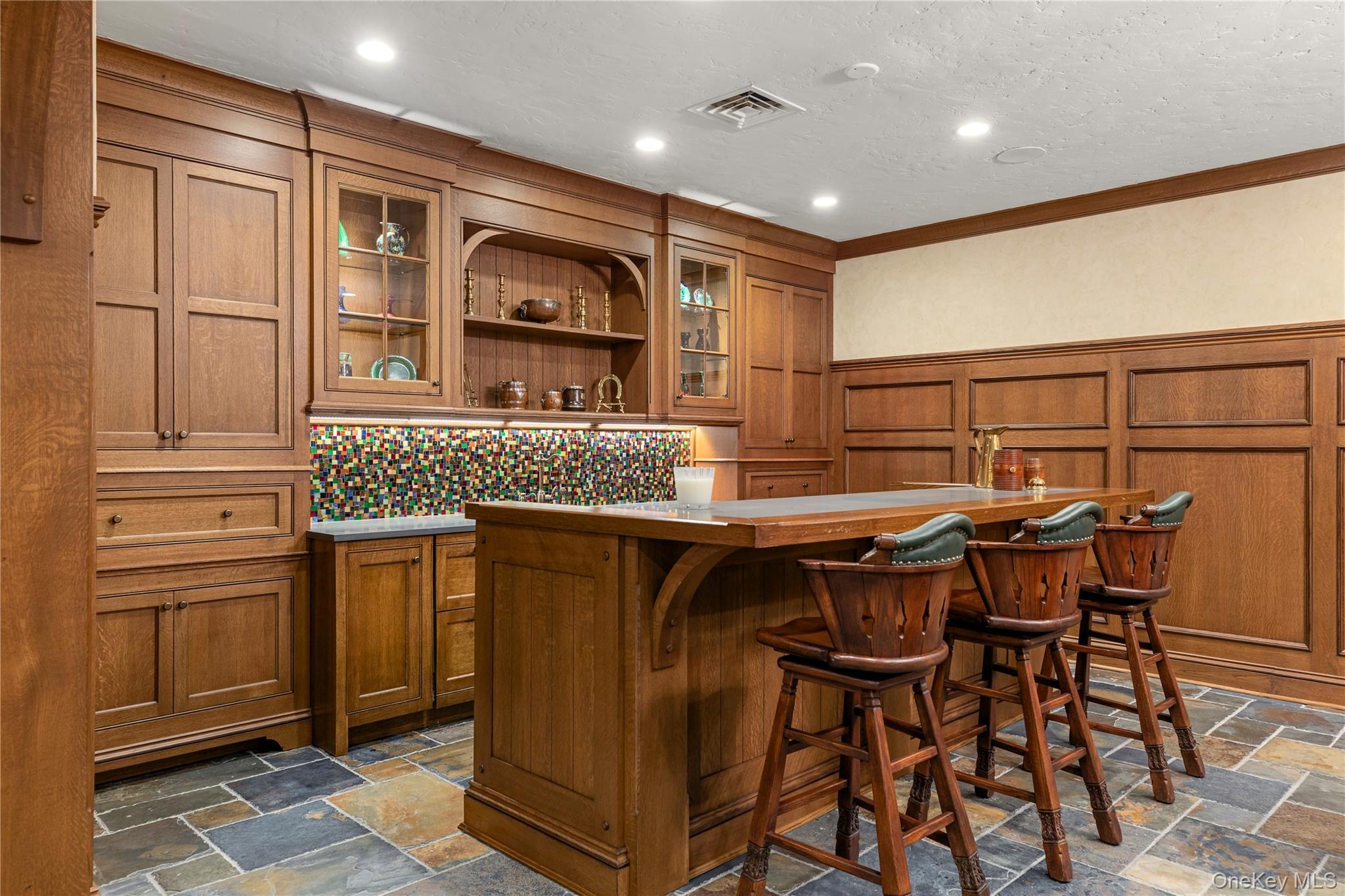 Single Family Chestnut Hill Drive Nassau County, NY 11771, MLS-1056809-32