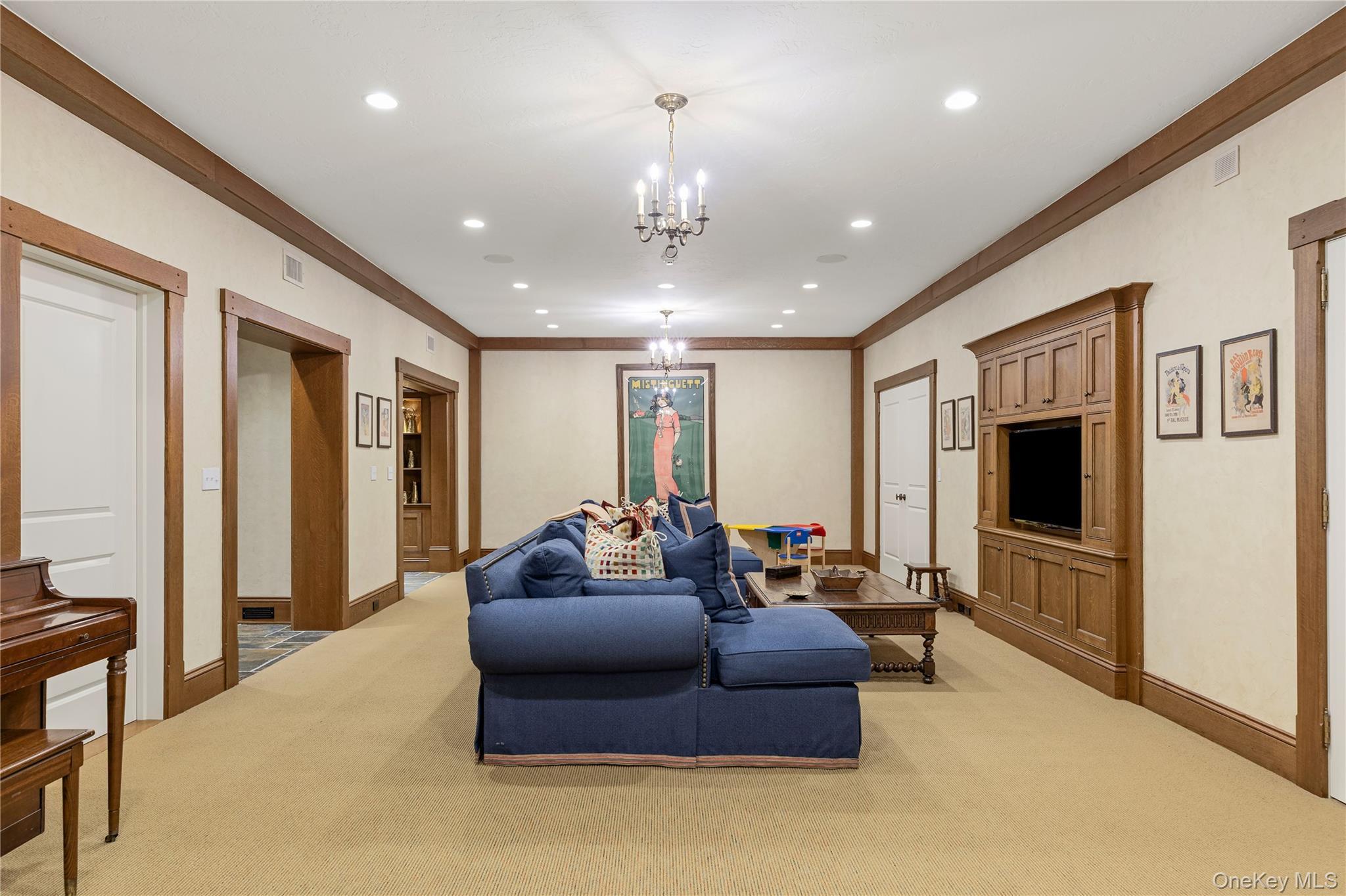 Single Family Chestnut Hill Drive Nassau County, NY 11771, MLS-1056809-36